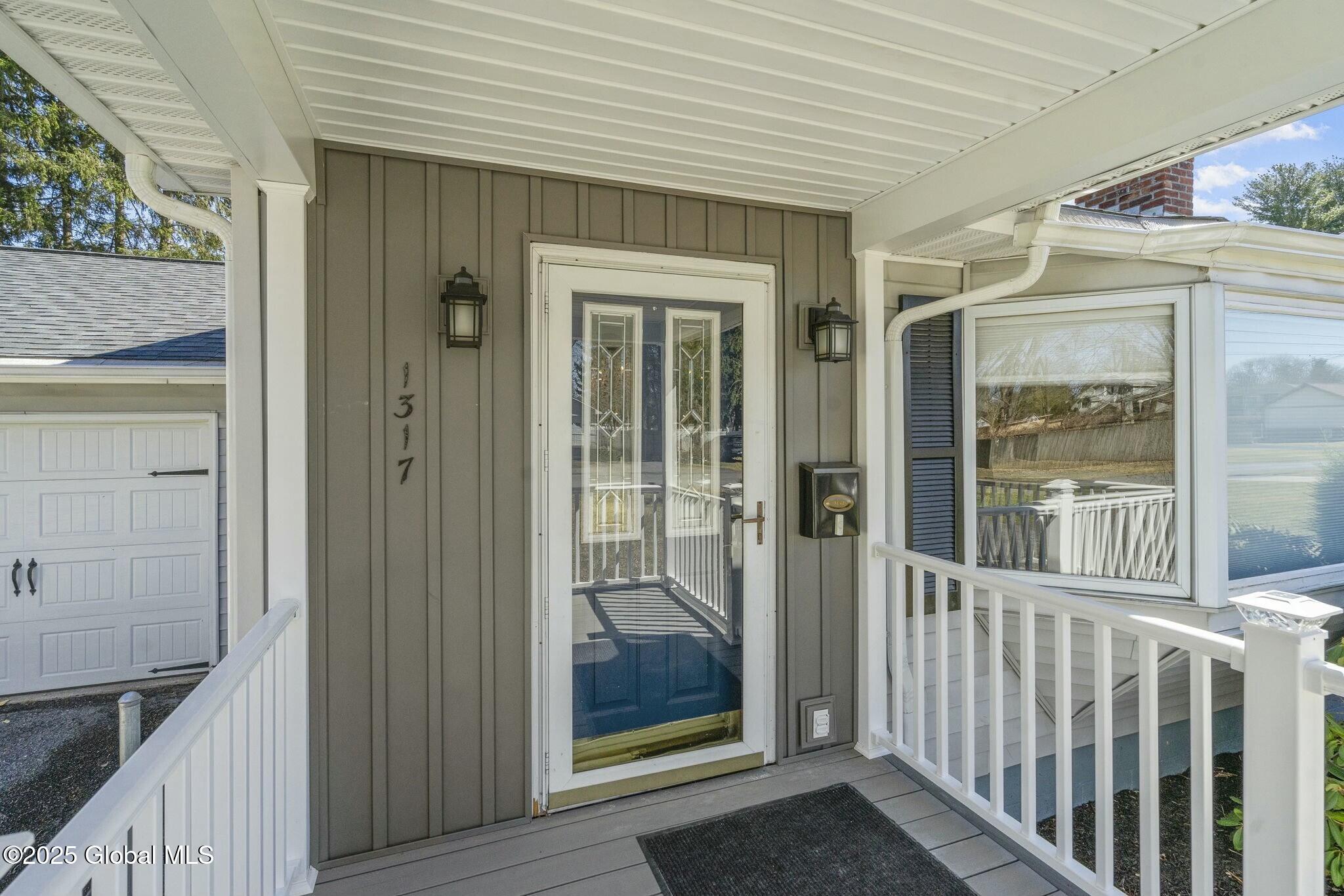 1317 Floral Avenue, Schenectady, New York image 9