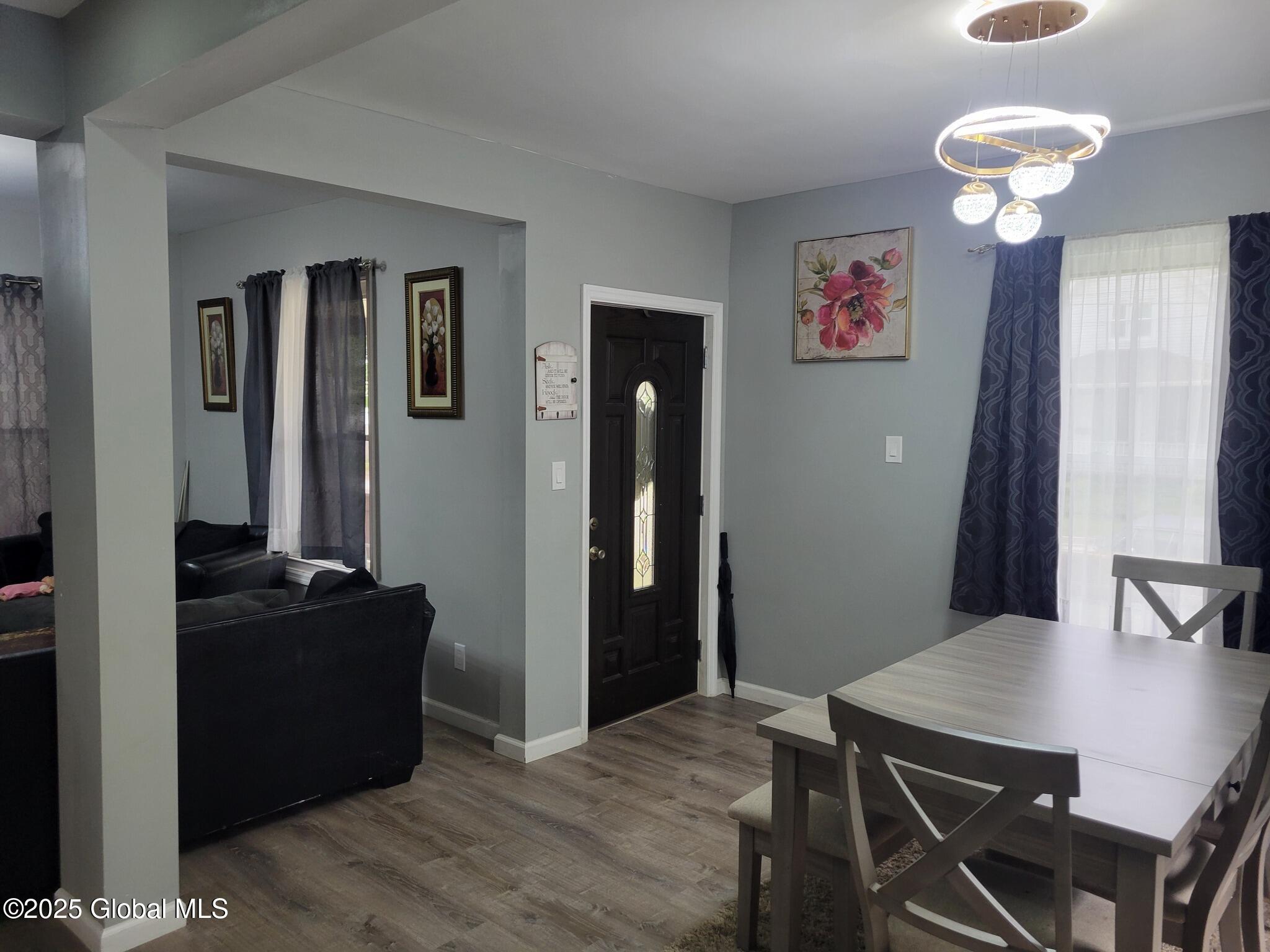206 Catherine Street, Schenectady, New York image 4