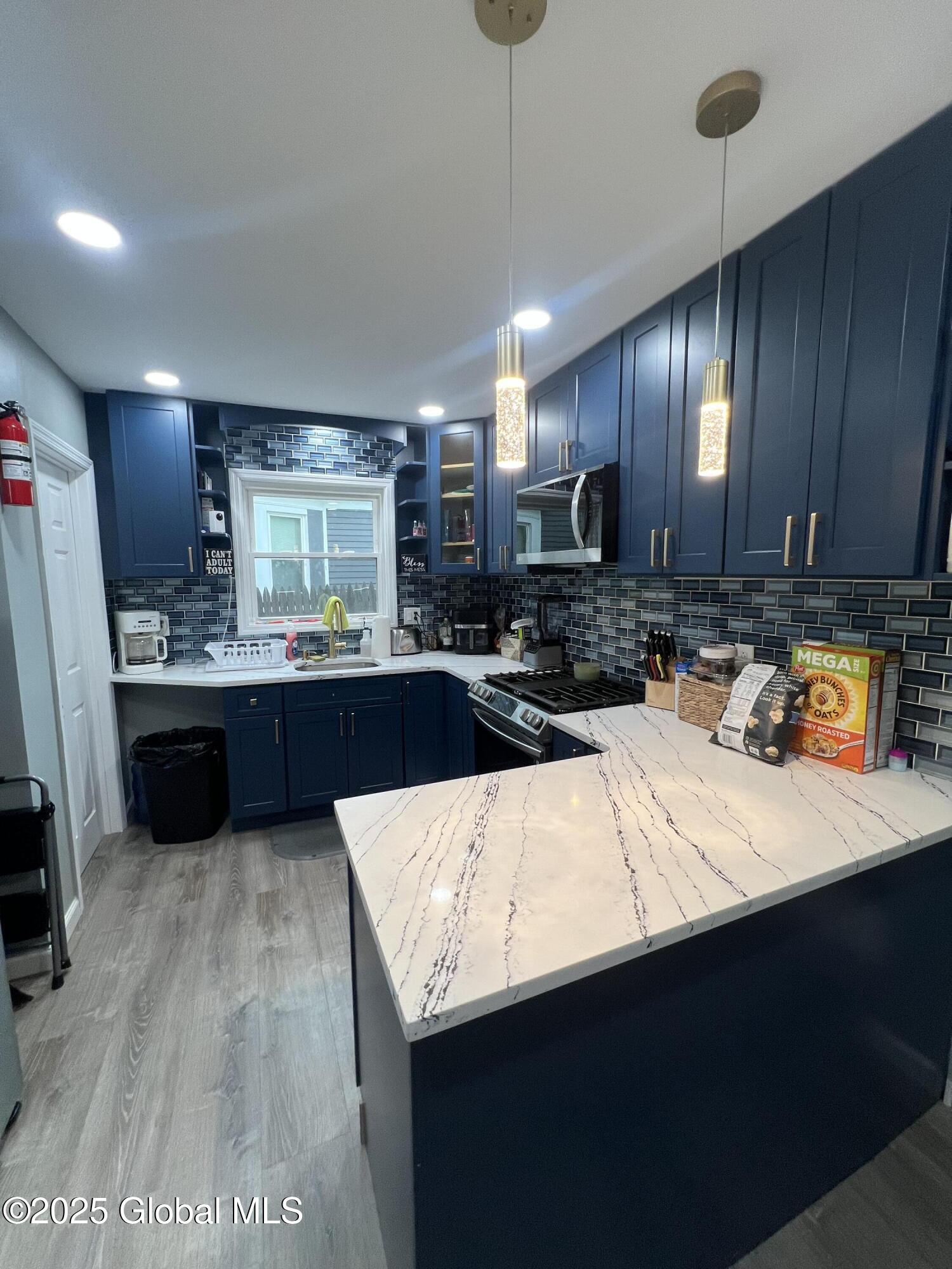 206 Catherine Street, Schenectady, New York image 13