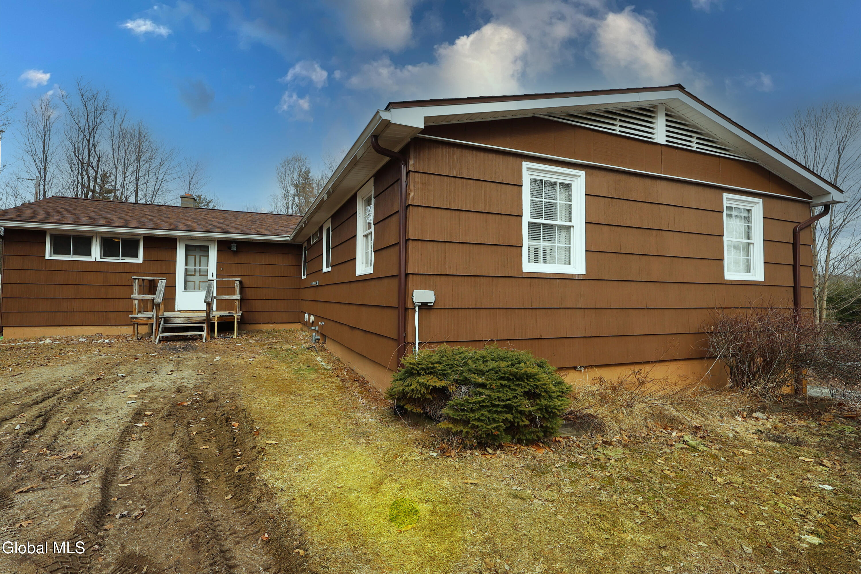 11 Continental Drive