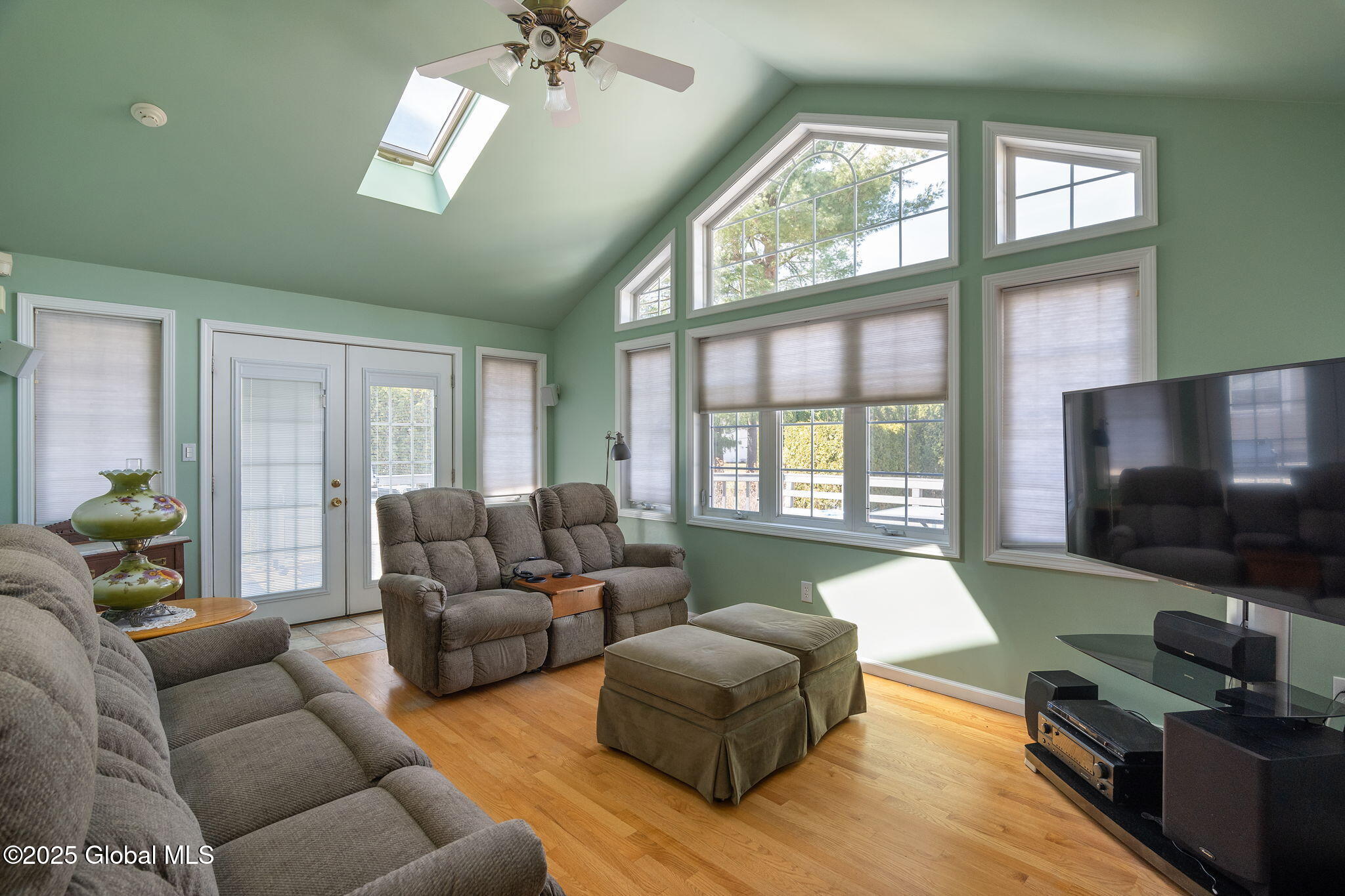 1054 Theodore Road, Schenectady, New York image 18