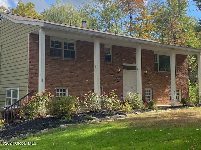 24 Crow Ridge Rd Road, Voorheesville, New York image 1