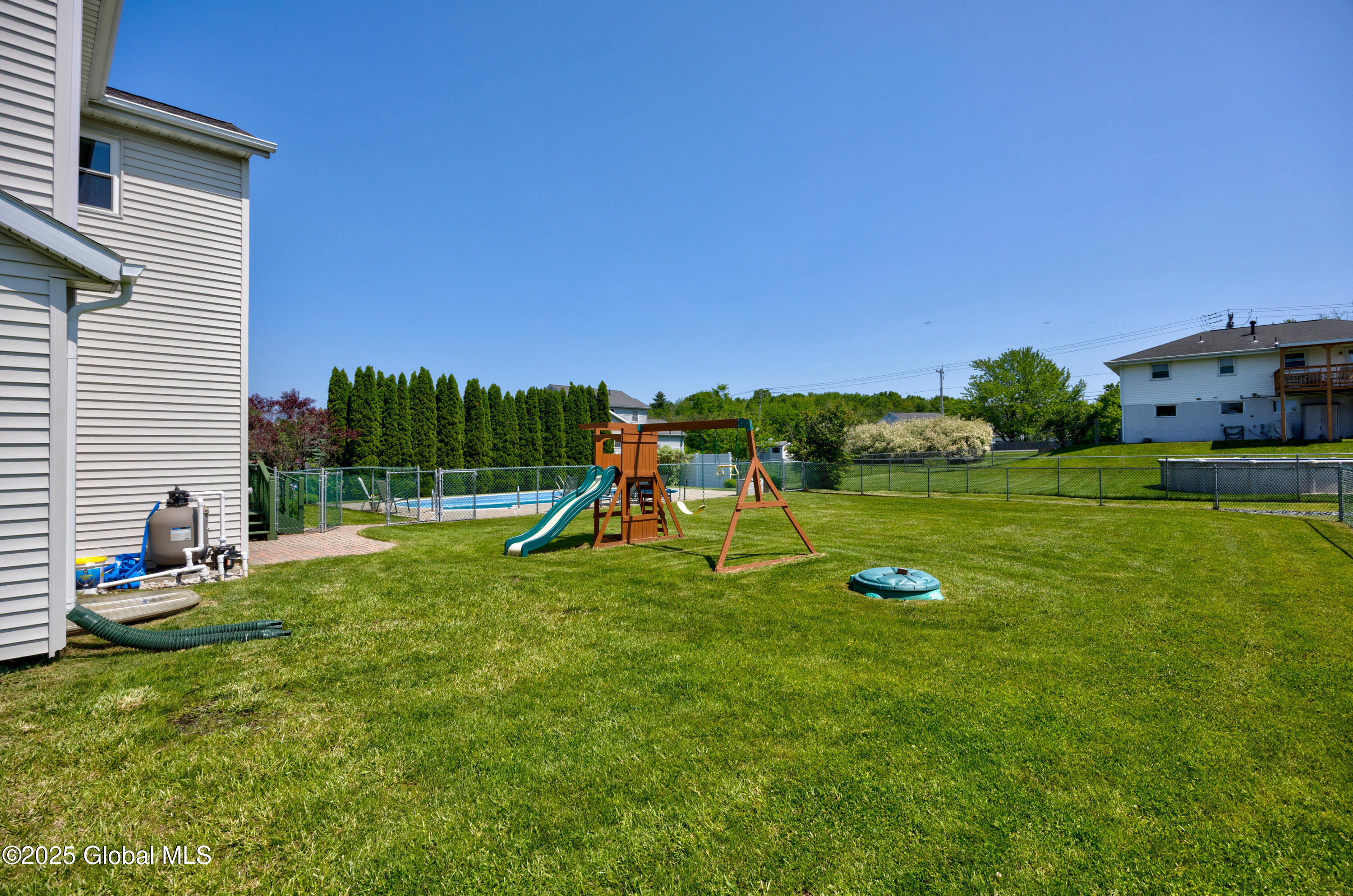 47 Copperfield Drive, Waterford, New York image 44