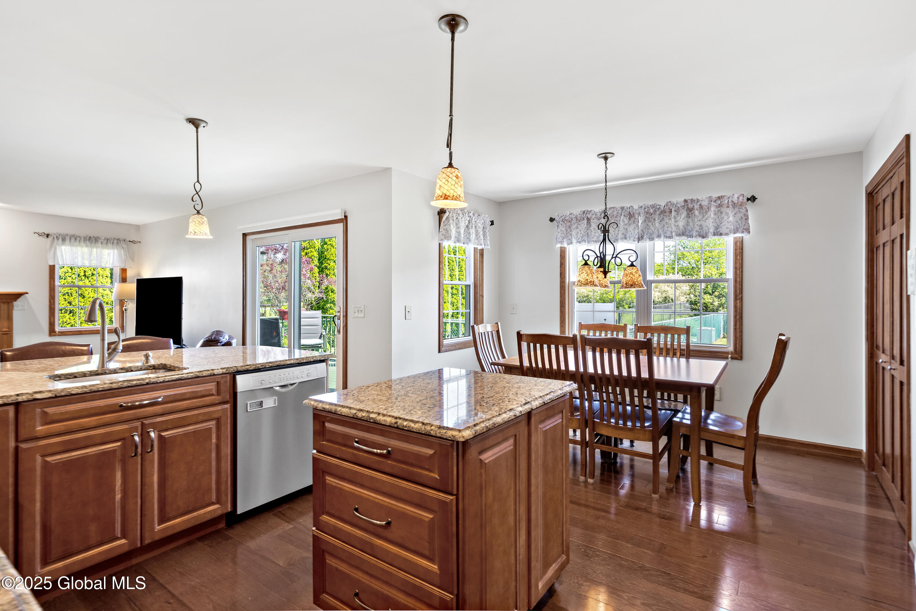 47 Copperfield Drive, Waterford, New York image 21