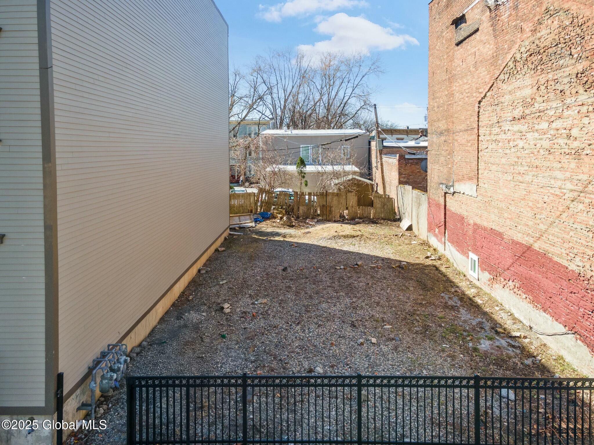 366 Madison Avenue, Albany, New York image 2