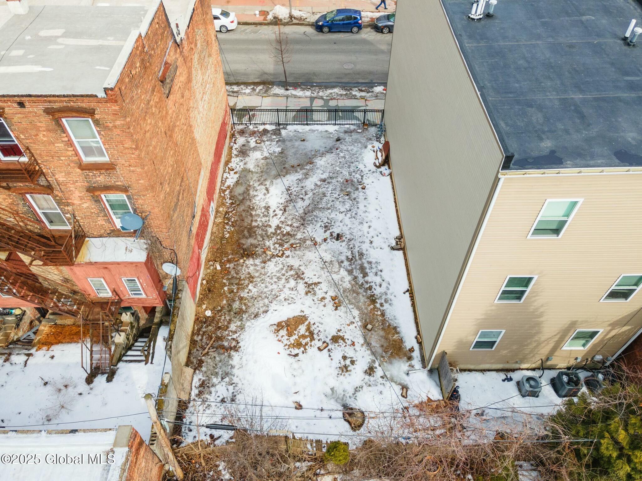 366 Madison Avenue, Albany, New York image 14