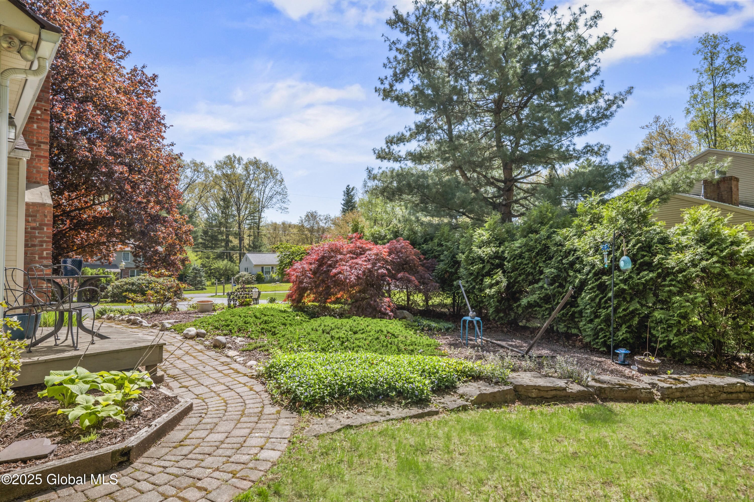 24 S Nottingham Way, Clifton Park, New York image 23