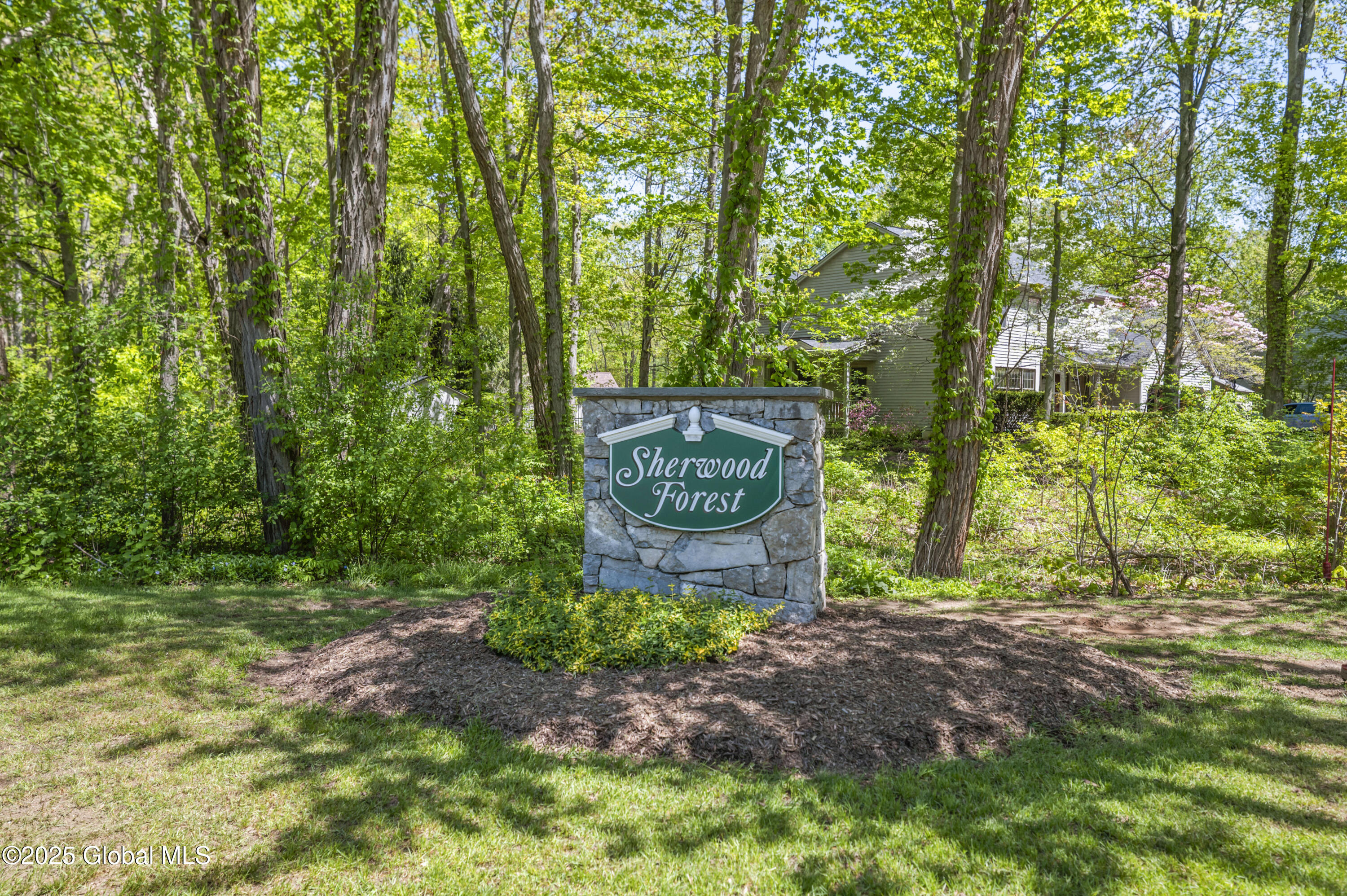 24 S Nottingham Way, Clifton Park, New York image 3