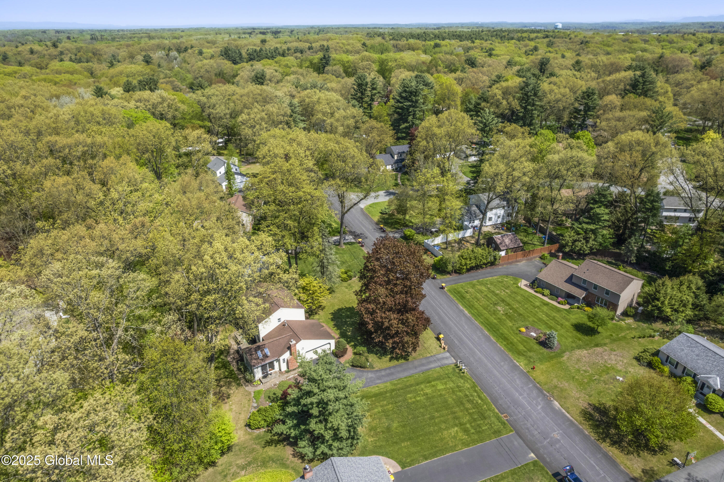 24 S Nottingham Way, Clifton Park, New York image 26