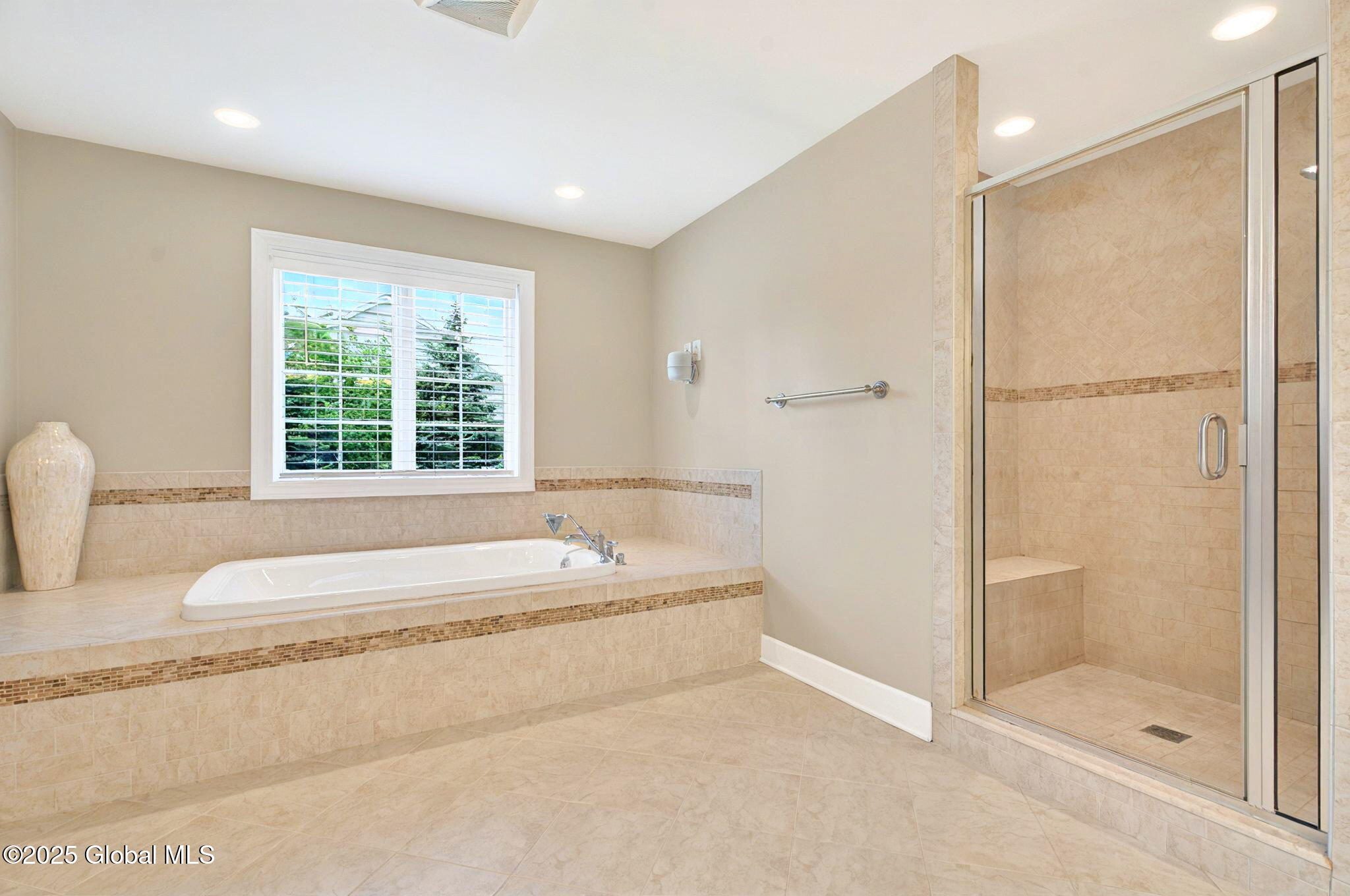 779 Waldens Pond, Albany, New York image 27
