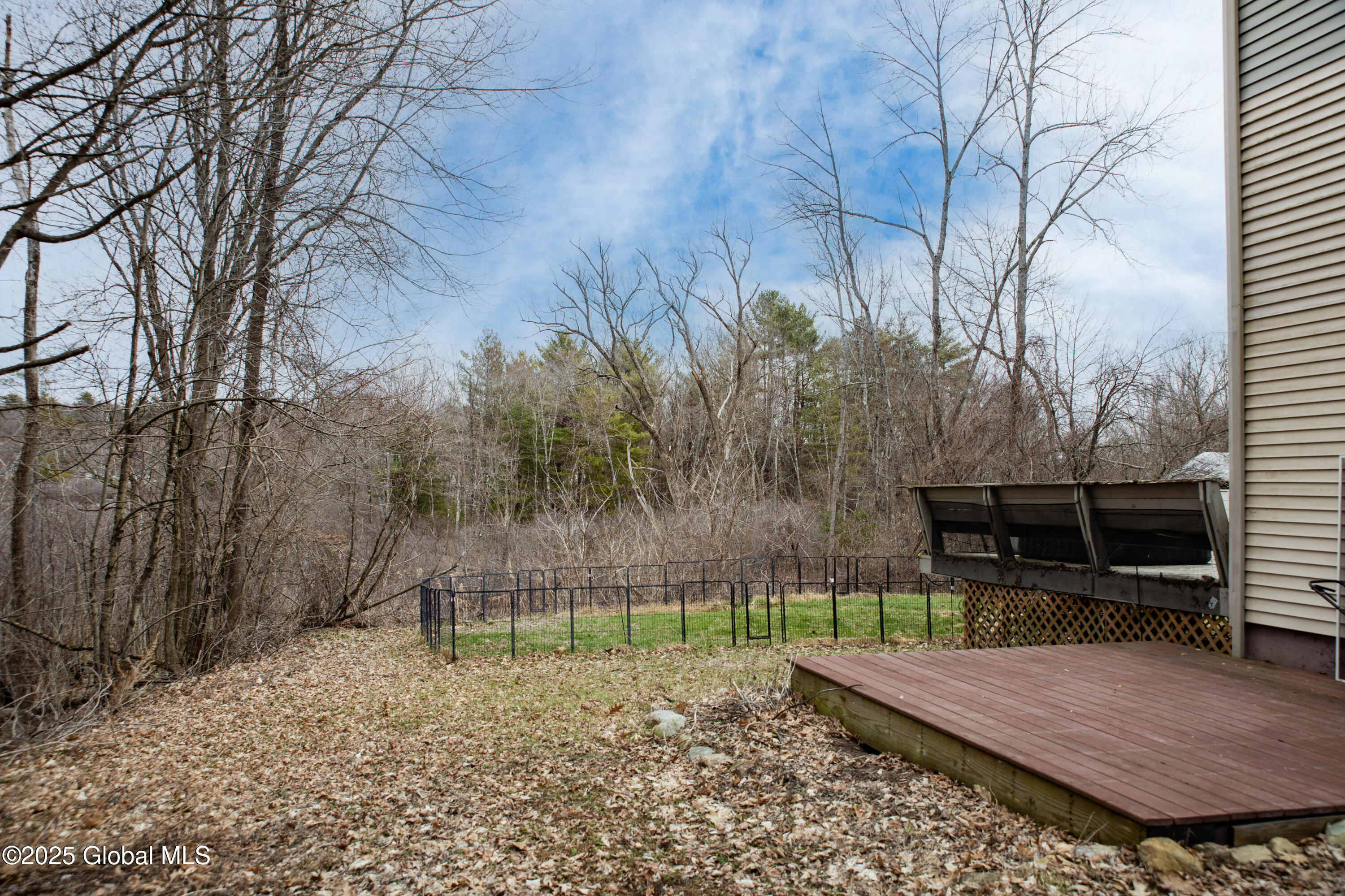 Corinth, New York 12822, United States, 5 Bedrooms Bedrooms, ,4 BathroomsBathrooms,Residential,Active,109047
