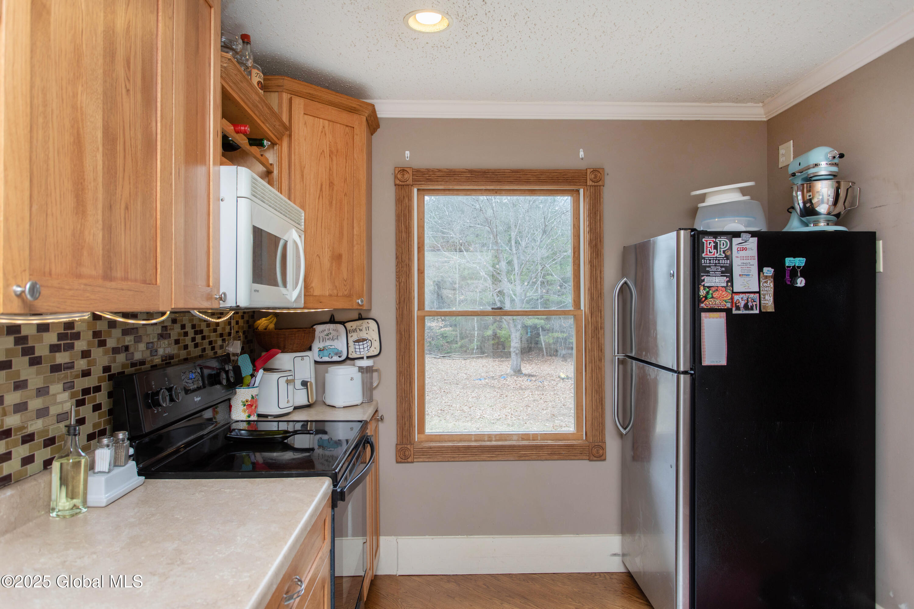 Corinth, New York 12822, United States, 5 Bedrooms Bedrooms, ,4 BathroomsBathrooms,Residential,Active,109047