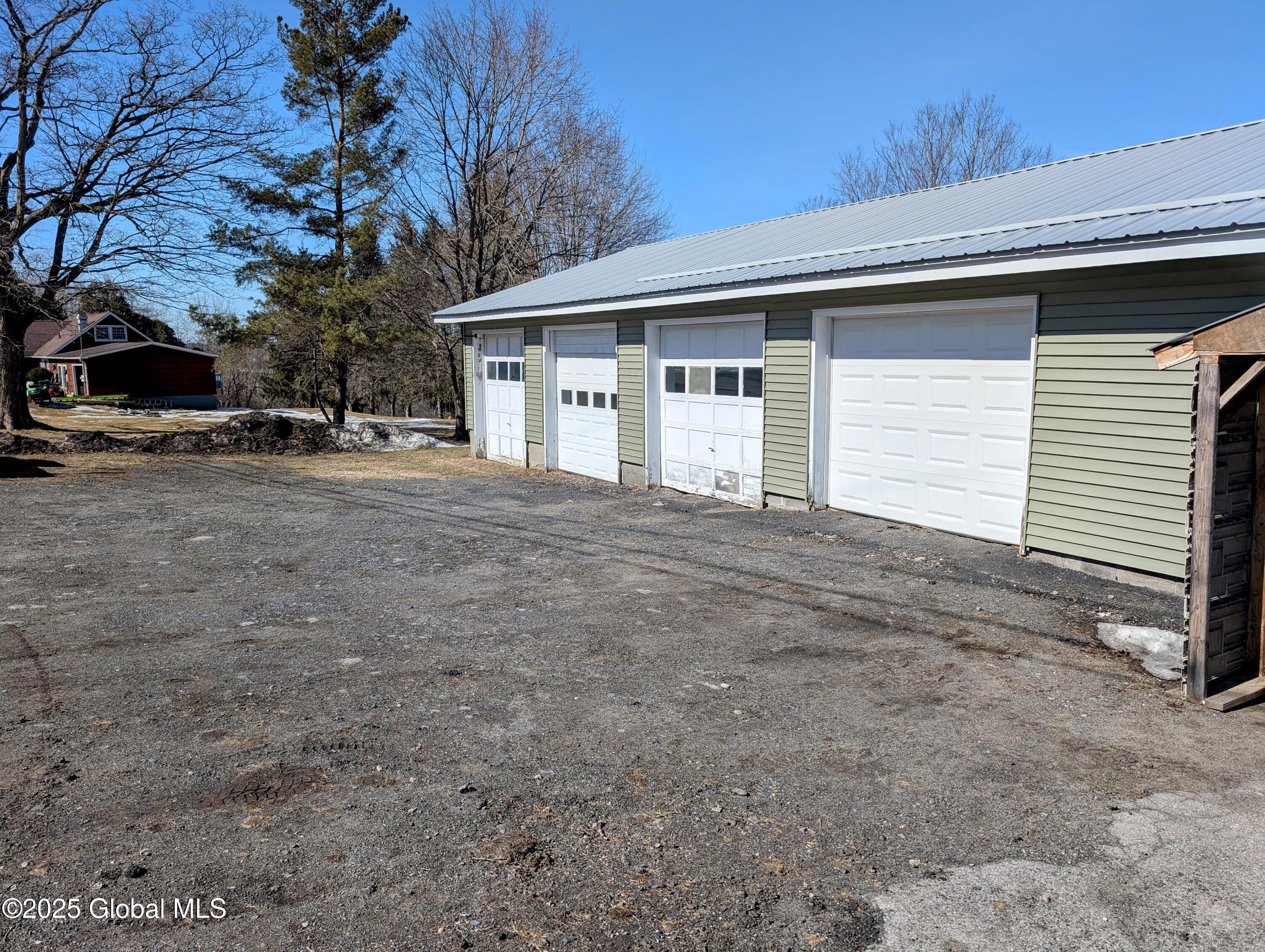 171 Montgomery Street, Canajoharie, New York image 3