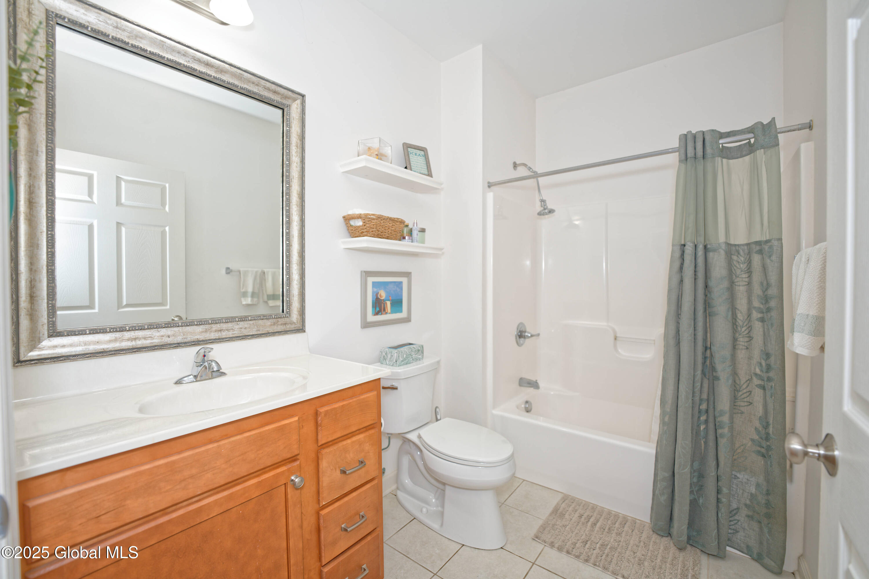 33 Stacey Court, Cohoes, New York image 26