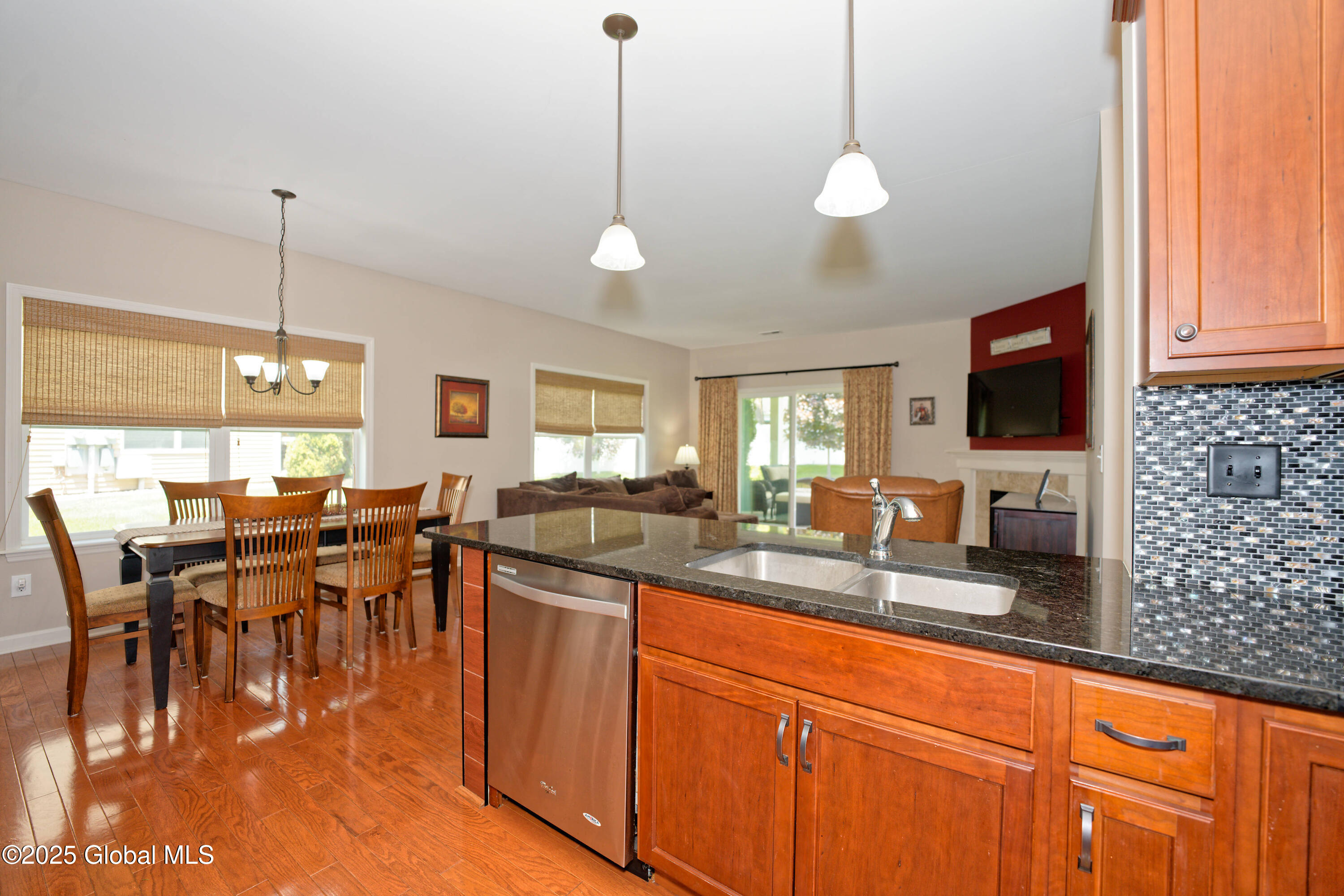 33 Stacey Court, Cohoes, New York image 14