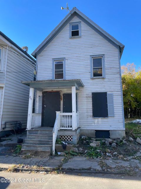 Homes For Sale - 25 Moyston Street<br/> Schenectady County, Schenectady, NY 12307
