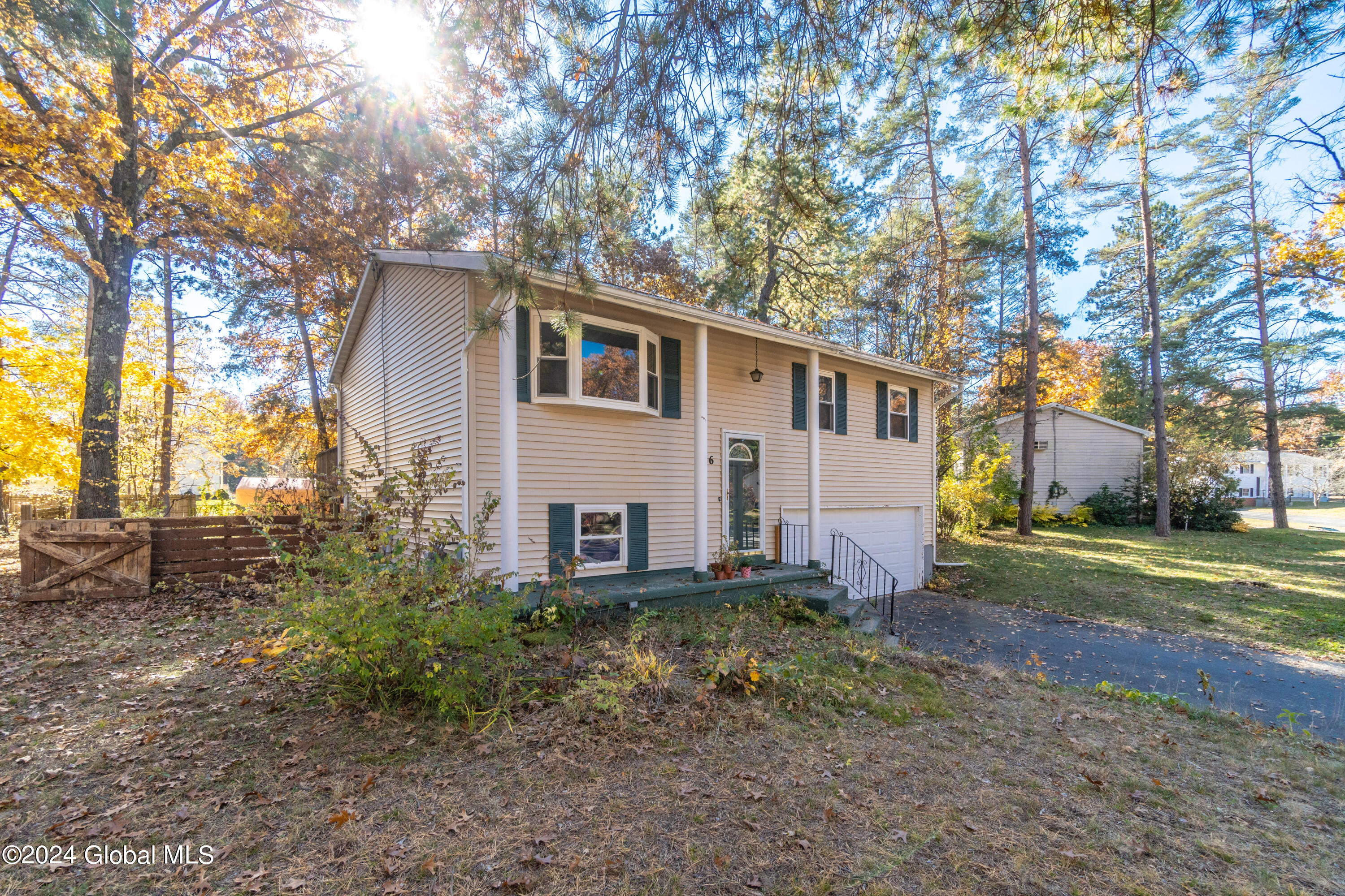 6 Surrey Lane, Ballston Spa, New York image 25