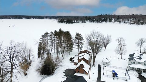 Photo of 122 Boblin Marina Drive, Mayfield, NY 12117 (MLS # 202612178)