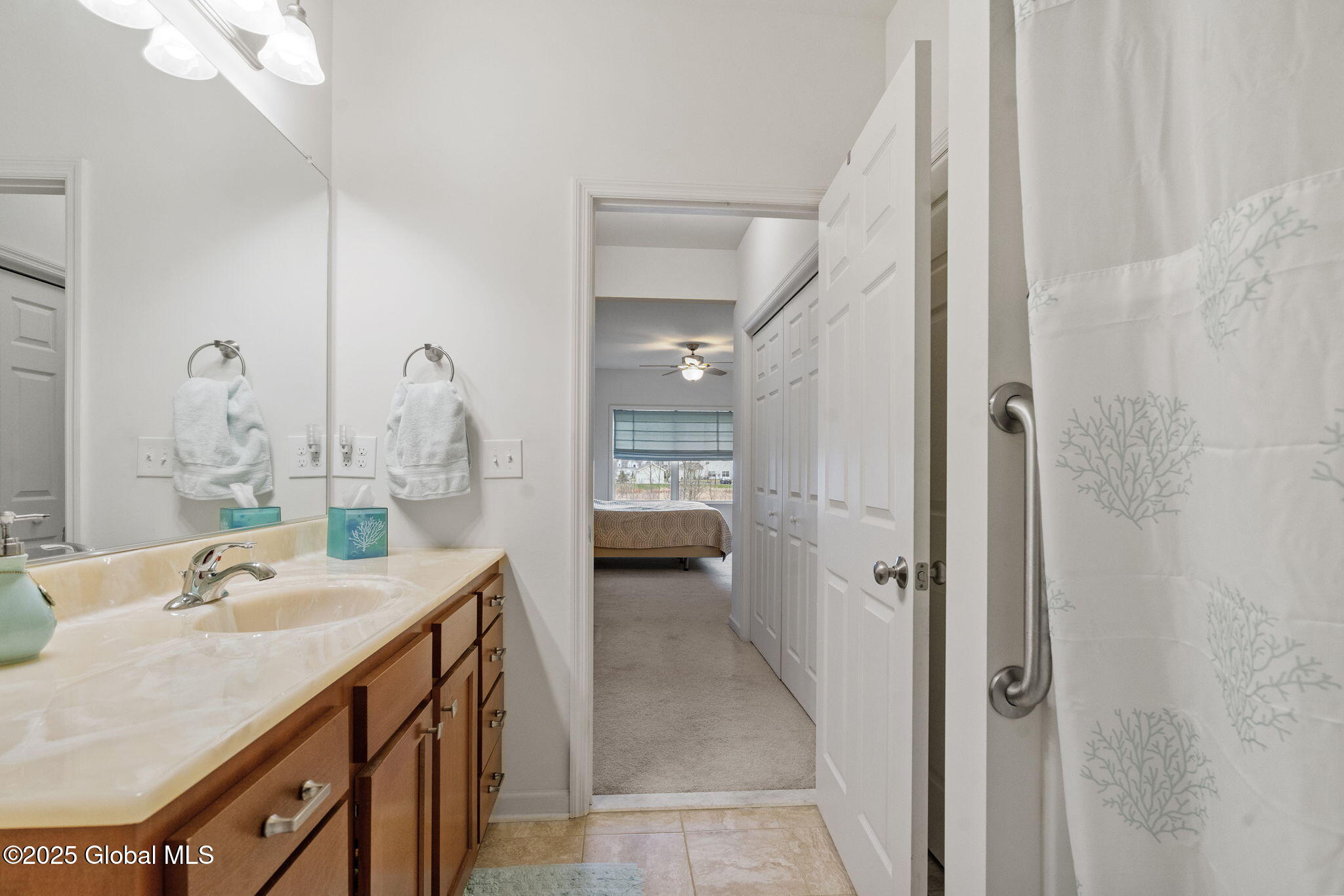 26 Jared Court, Cohoes, New York image 10