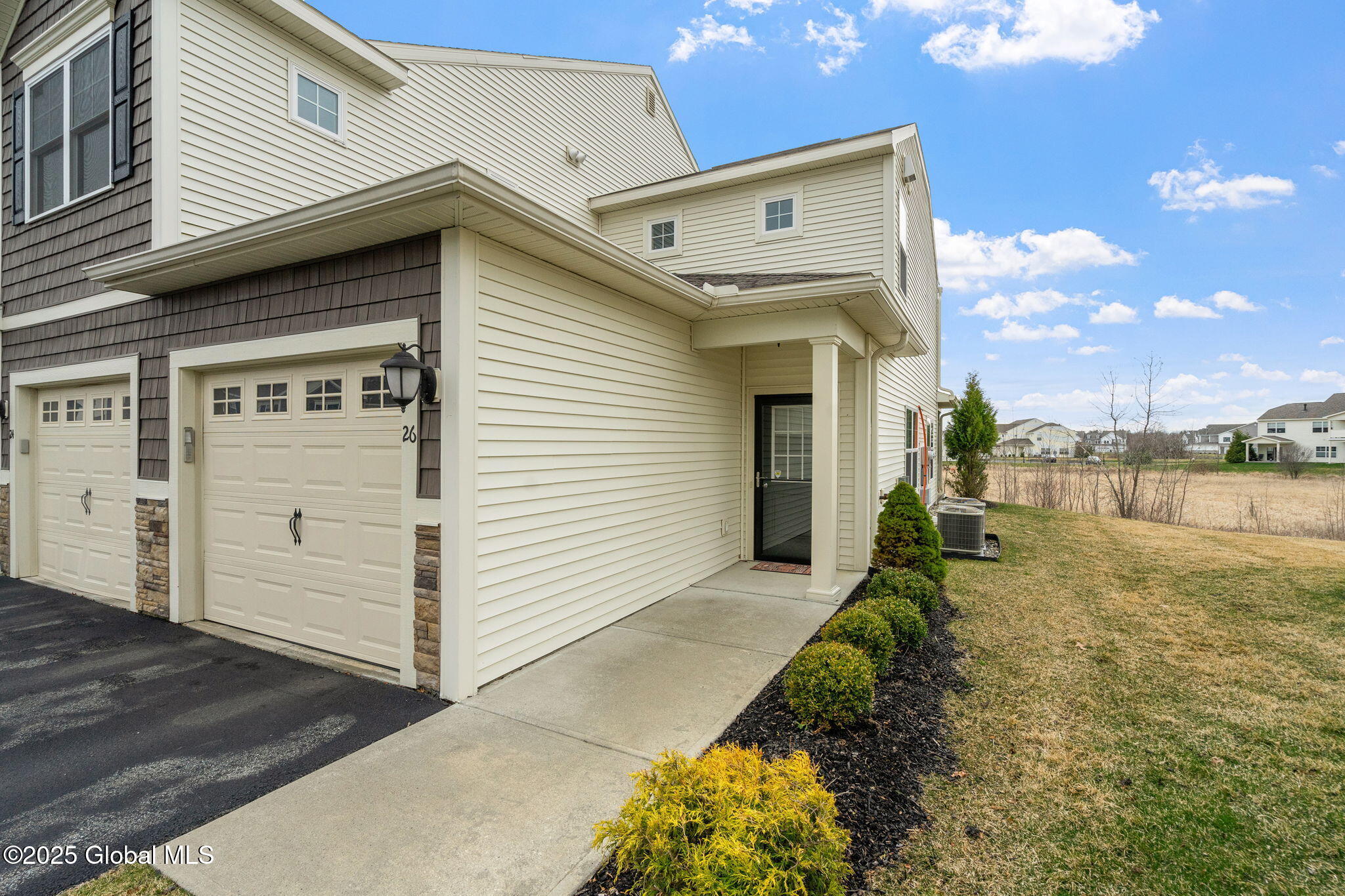 26 Jared Court, Cohoes, New York image 3