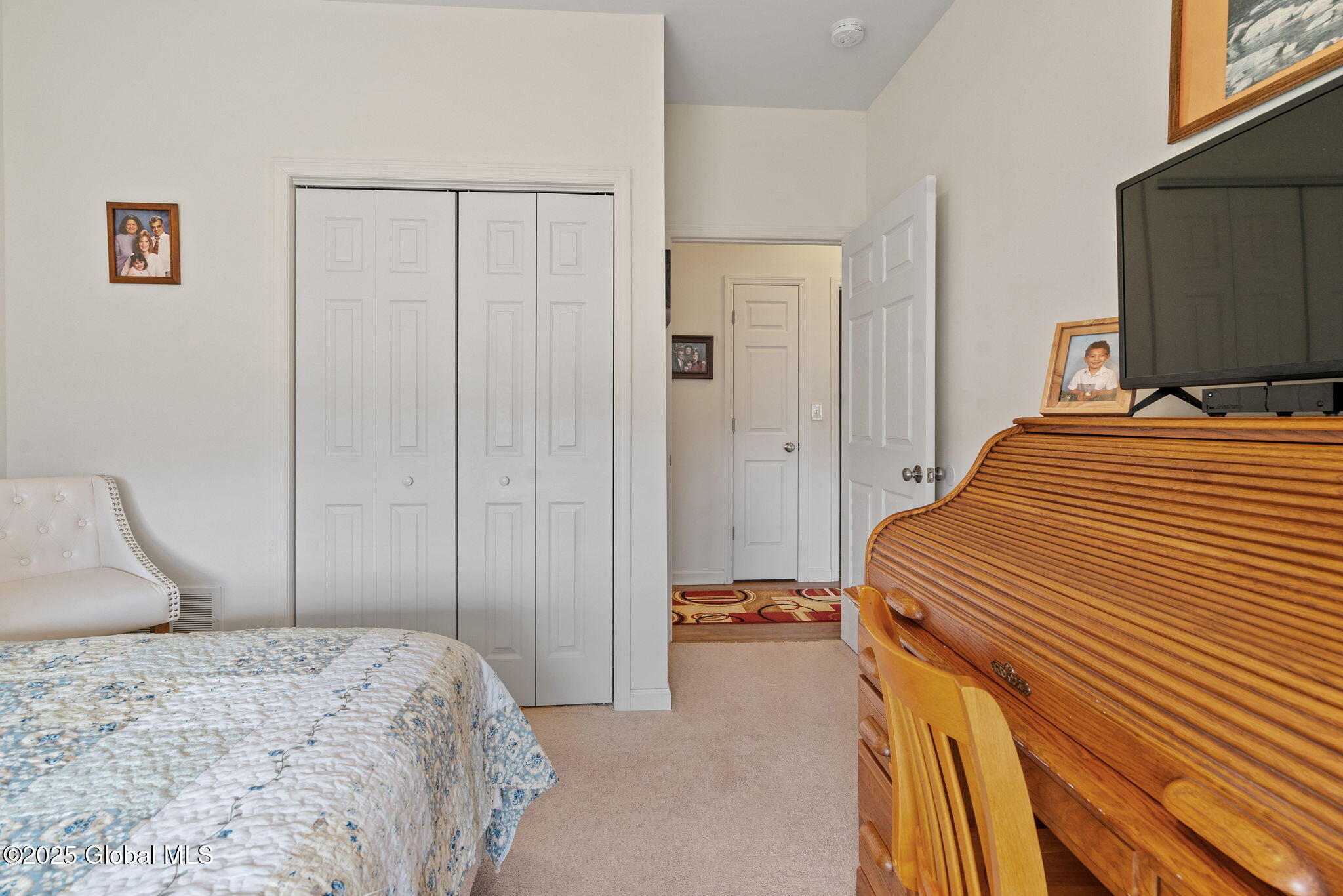 26 Jared Court, Cohoes, New York image 13