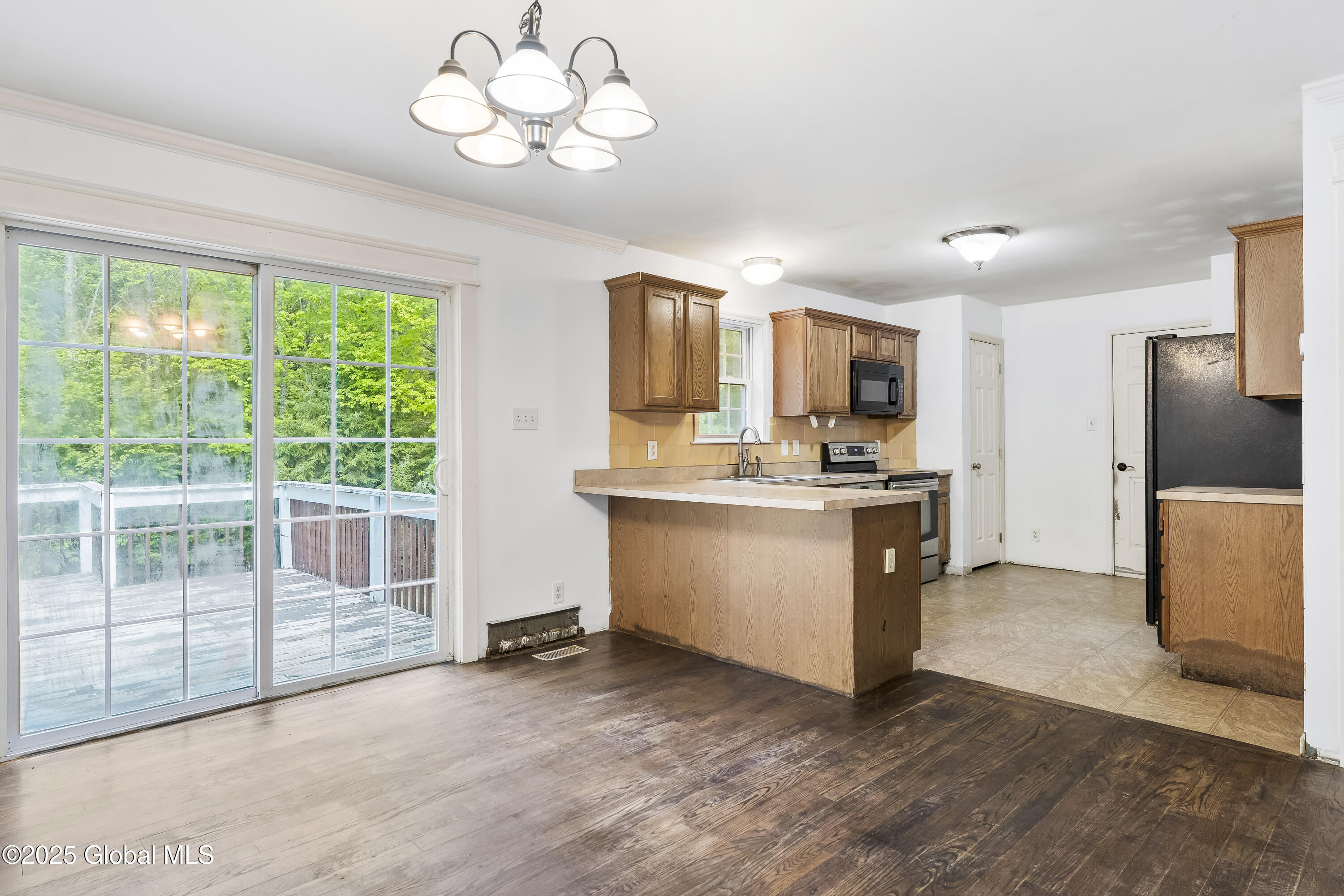 119 Shippee Road, Corinth, New York image 8