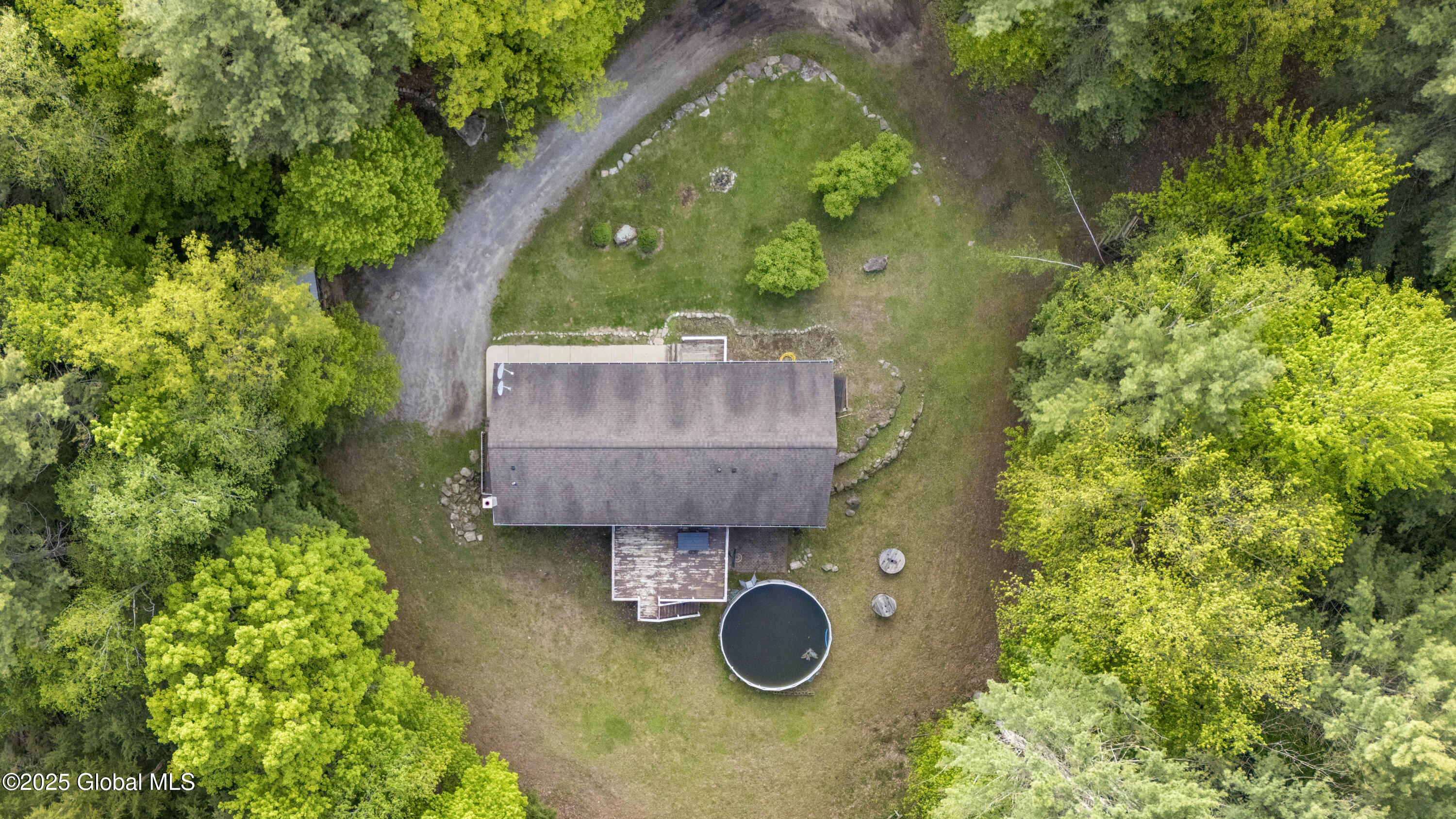 119 Shippee Road, Corinth, New York image 4