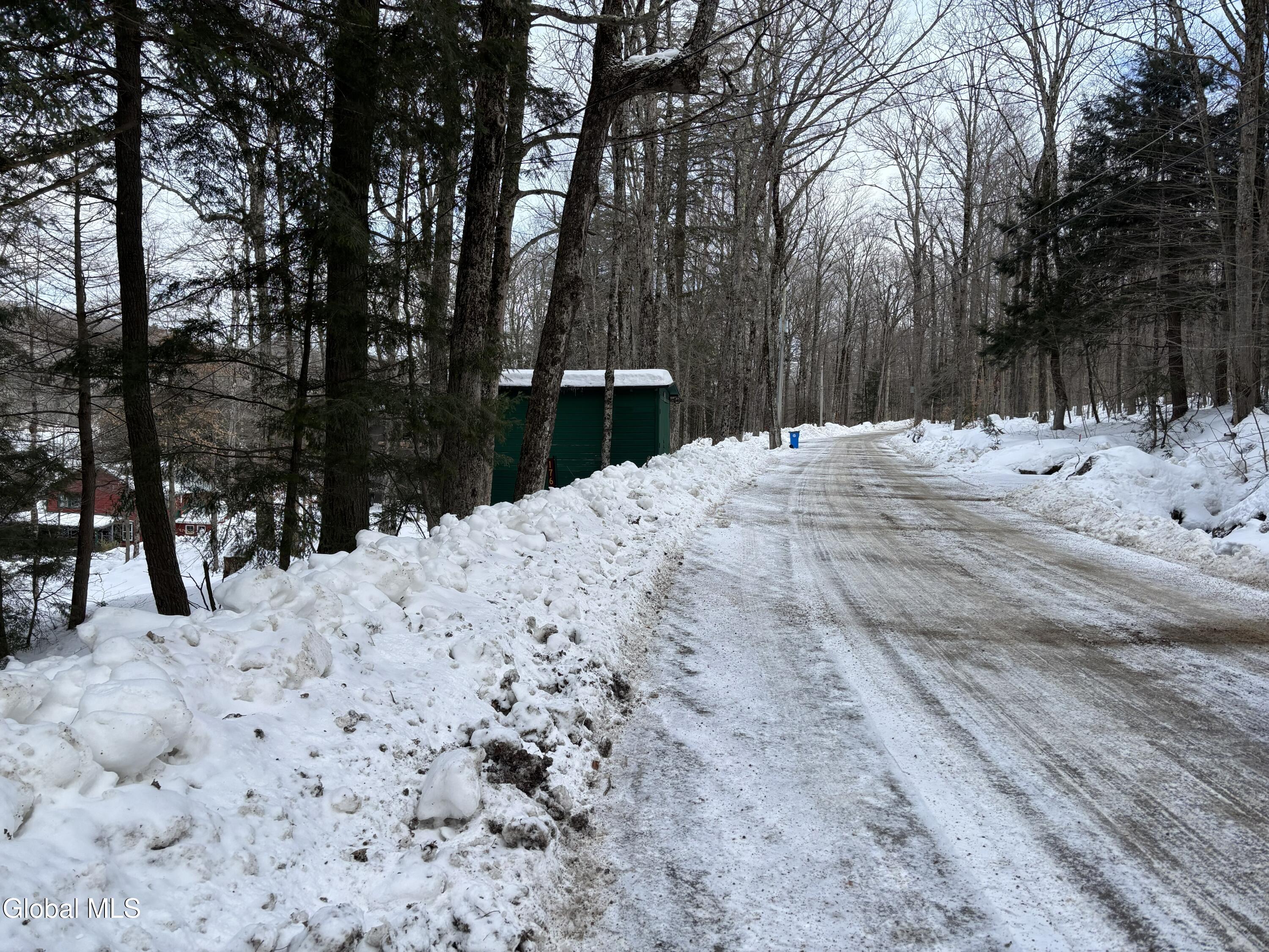 L 25 Sands Point Road