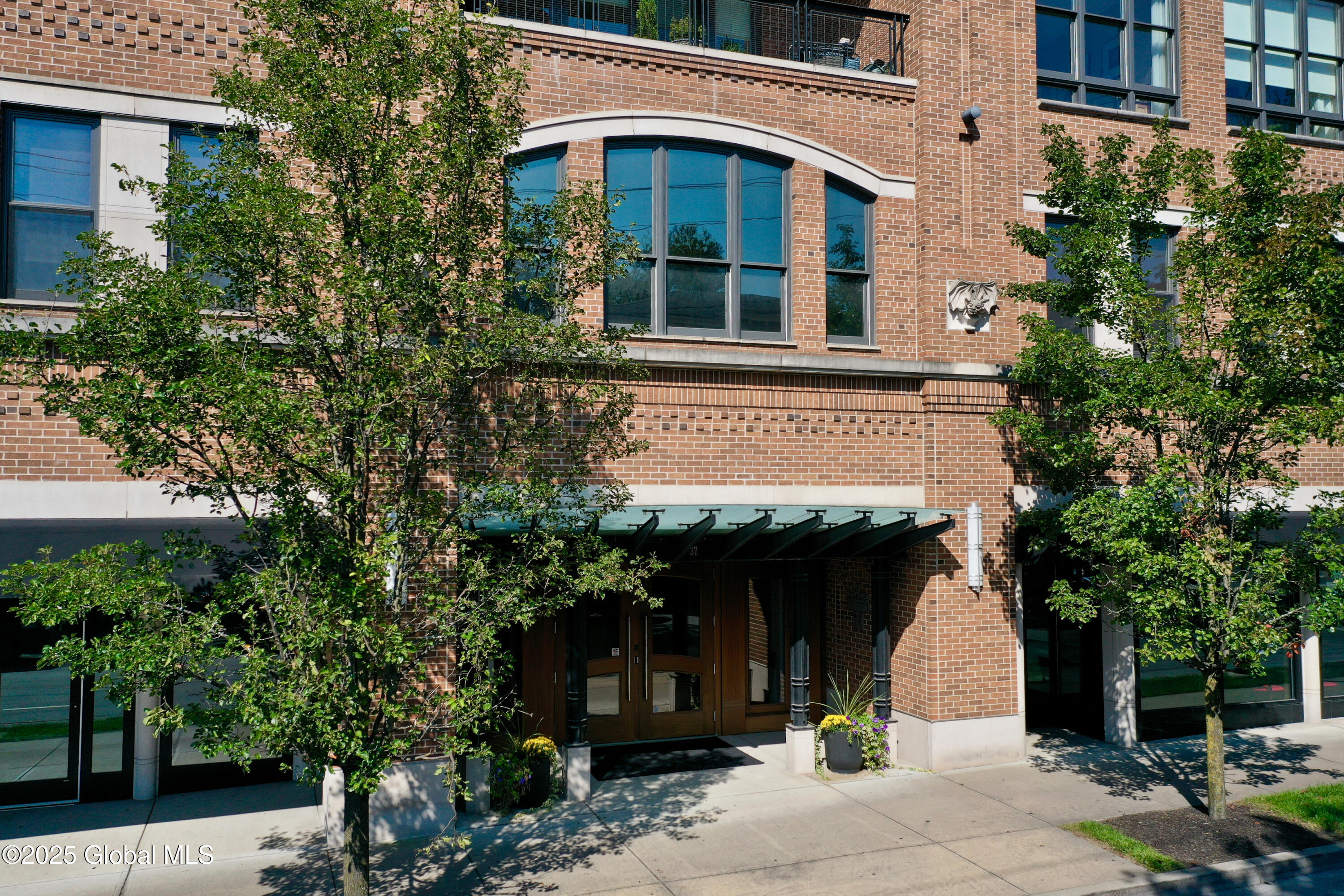 Saratoga Springs, New York 12866, United States, ,Residential,Active,23199