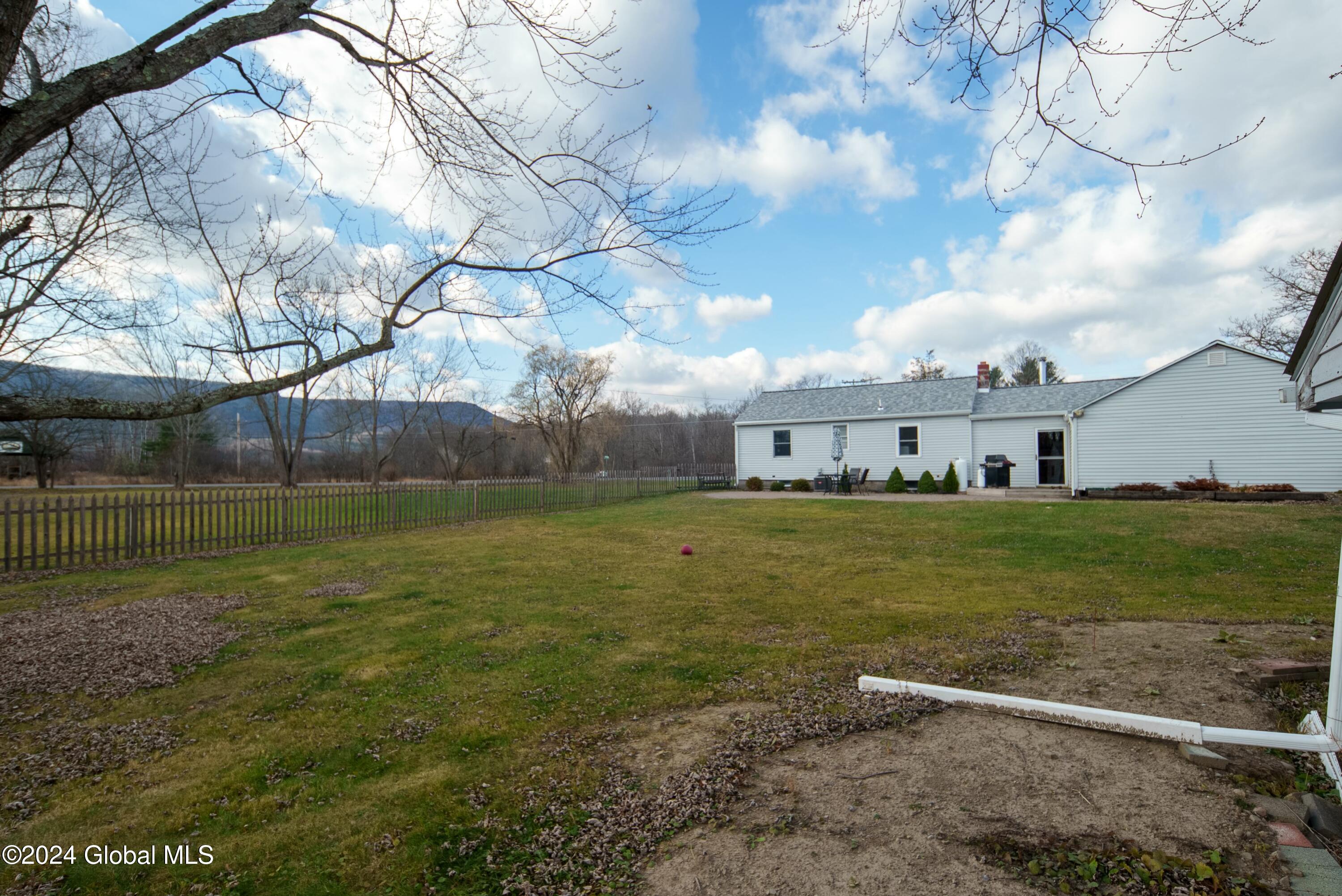 4206 Frederick Road, Altamont, New York image 39