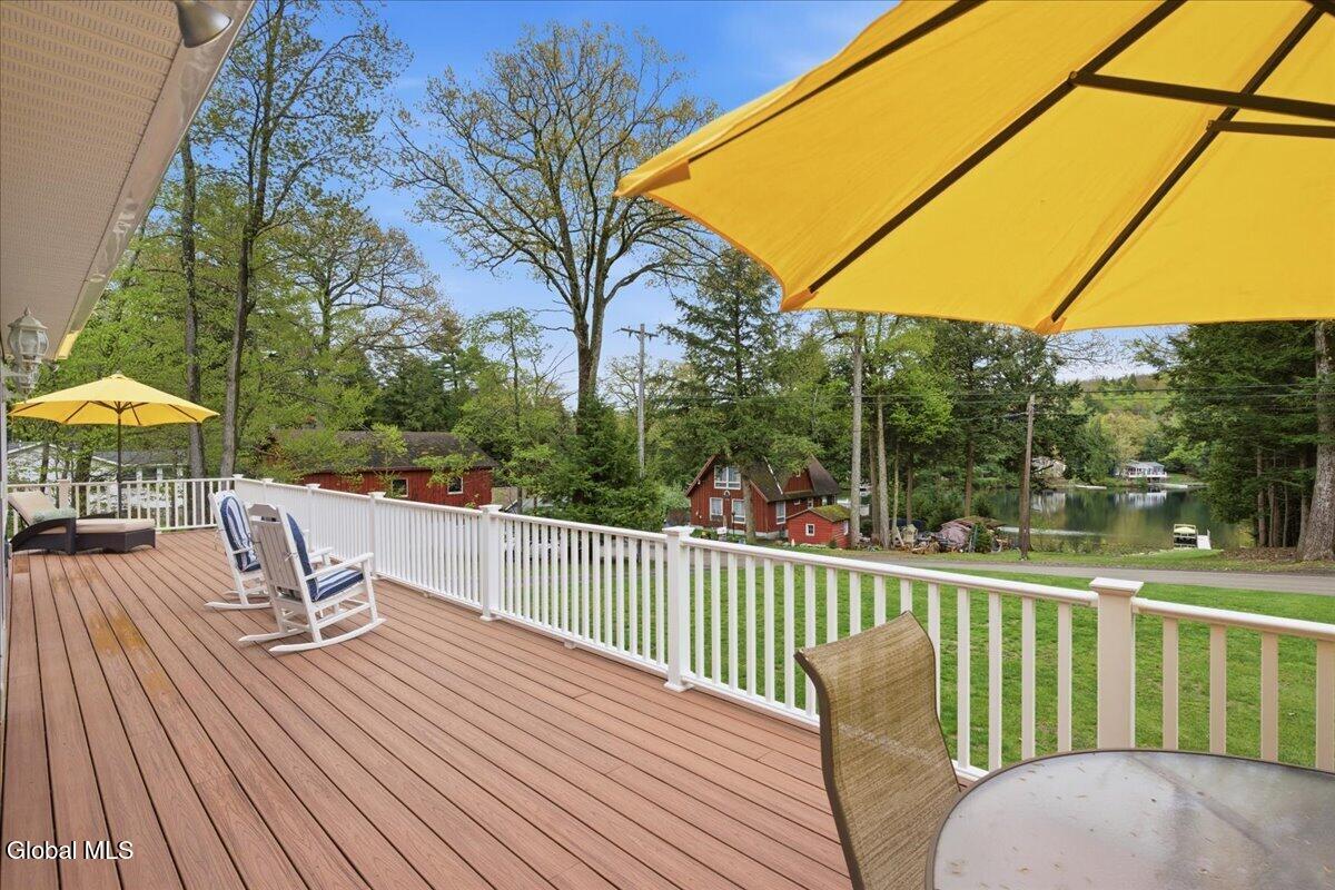 123 N Shore Road