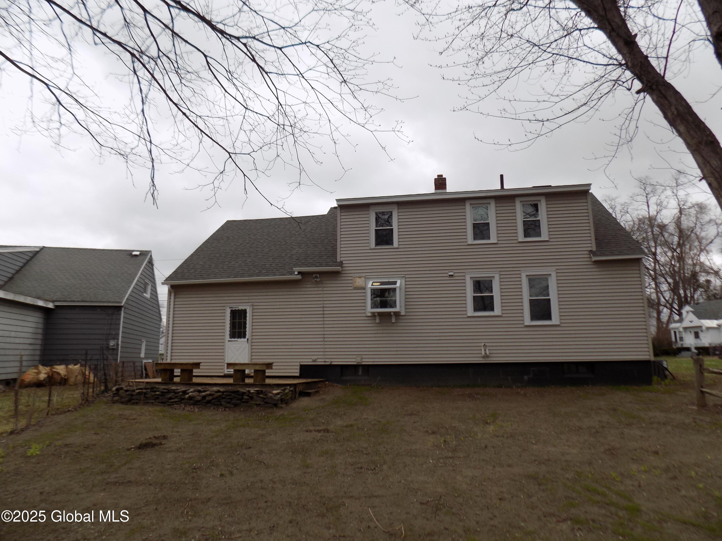 300 Sullivan Road, Schenectady, New York image 5