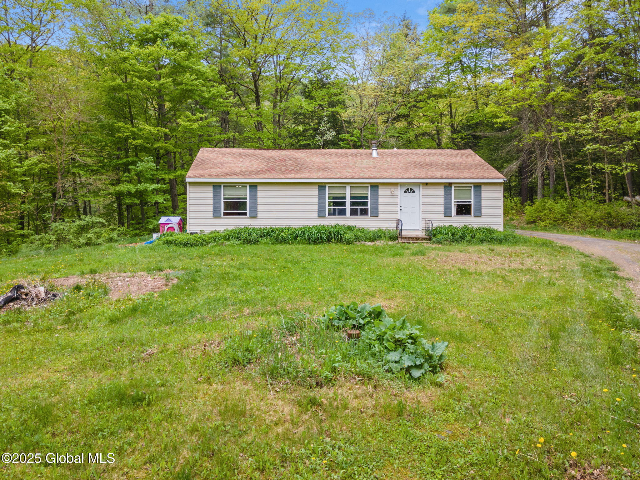 143 Lower Road, Middleburgh, New York image 2