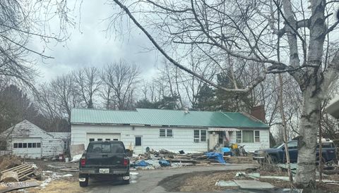 Homes For Sale - 8851 Rt 9<br/> Clinton County, Chazy, NY 12921