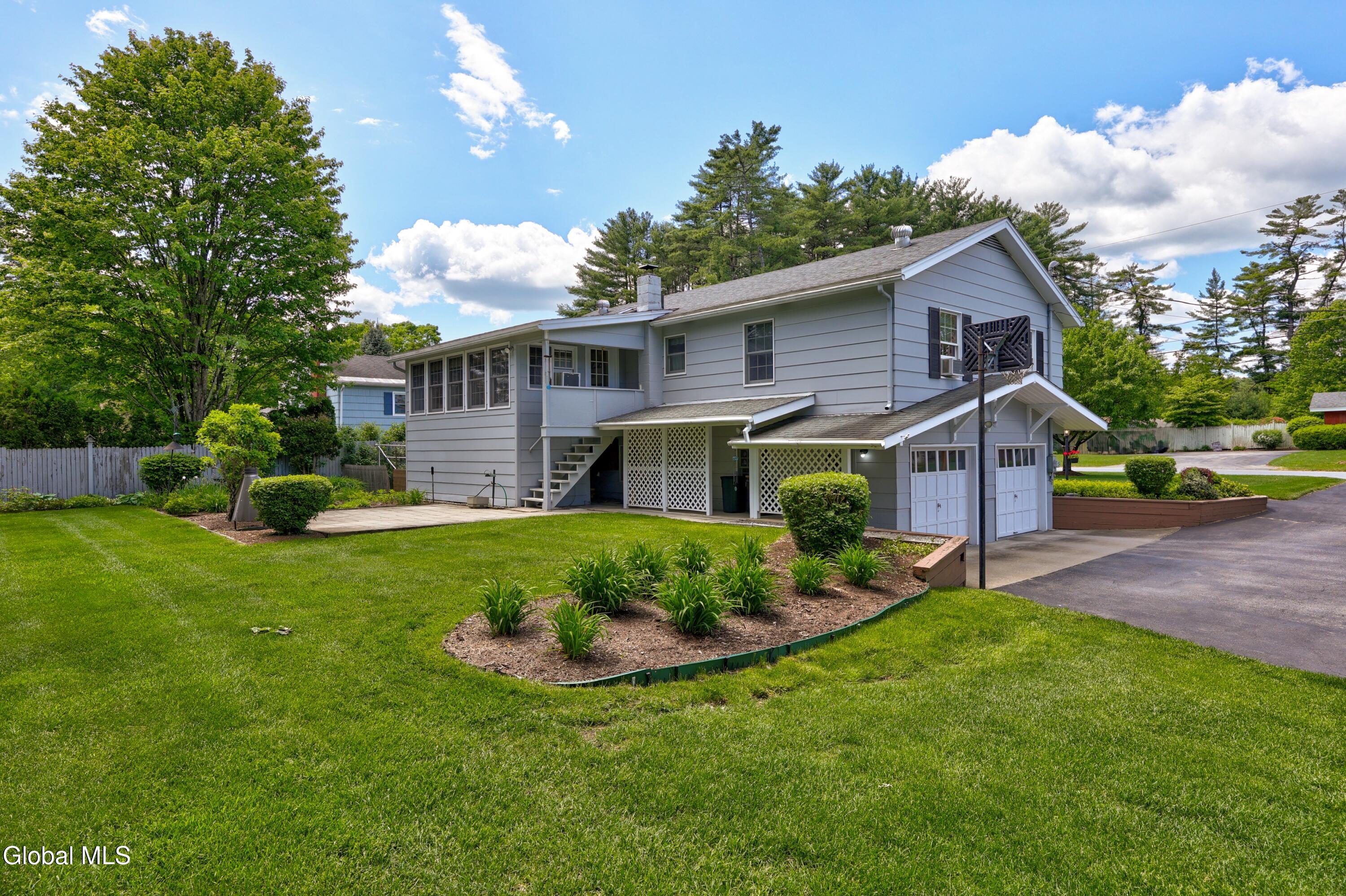8 Orton Drive