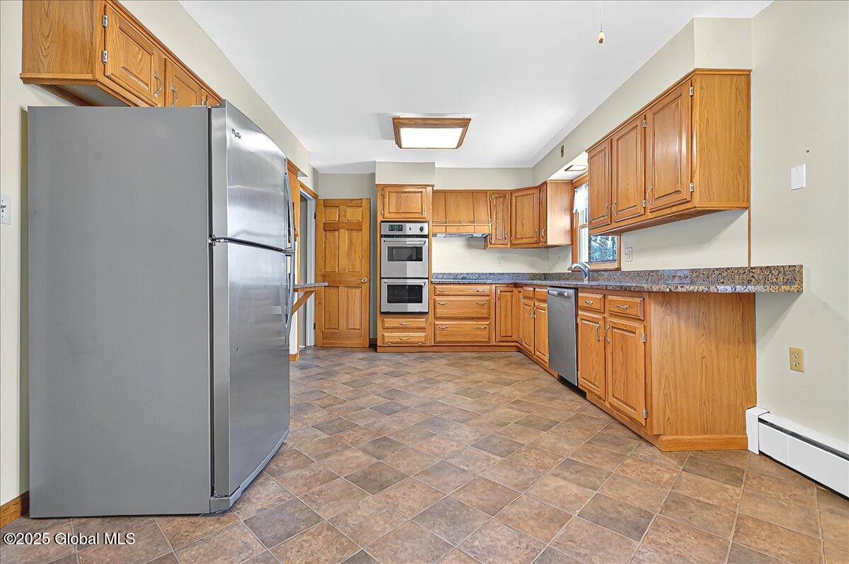 160 Garden Street, Schenectady, New York image 11
