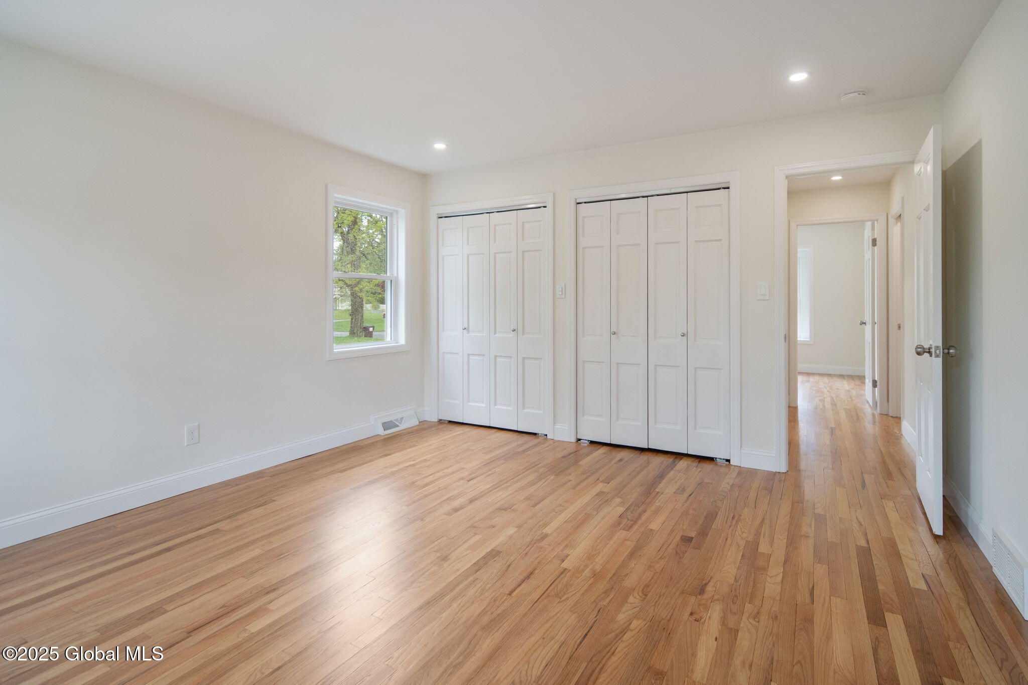 10 Vatrano Lane, Loudonville, New York image 13
