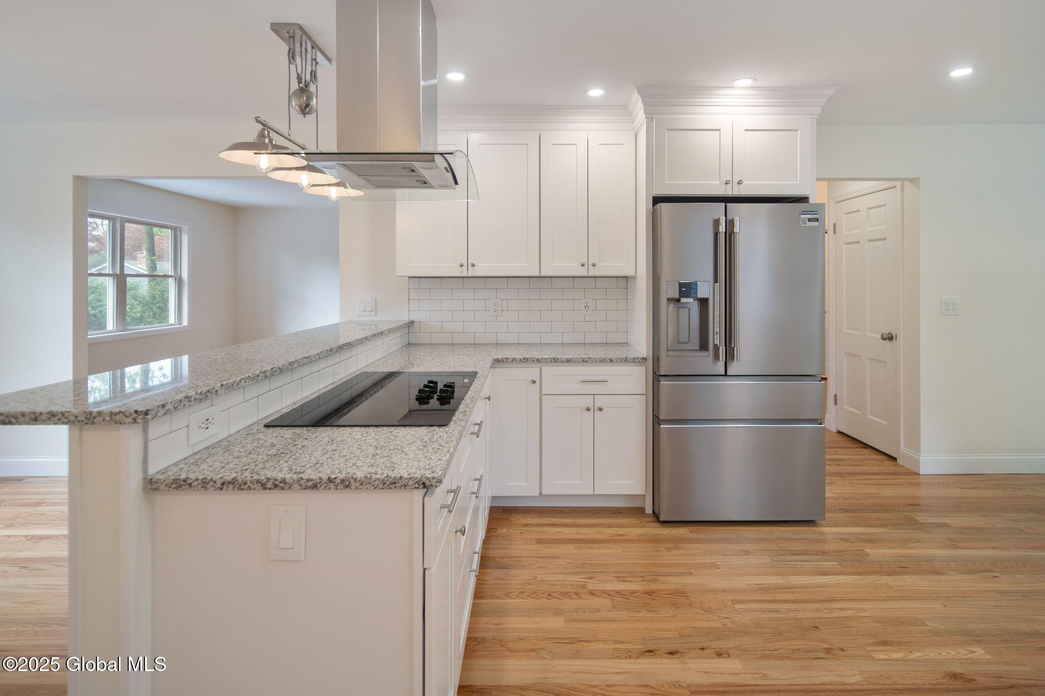 10 Vatrano Lane, Loudonville, New York image 4