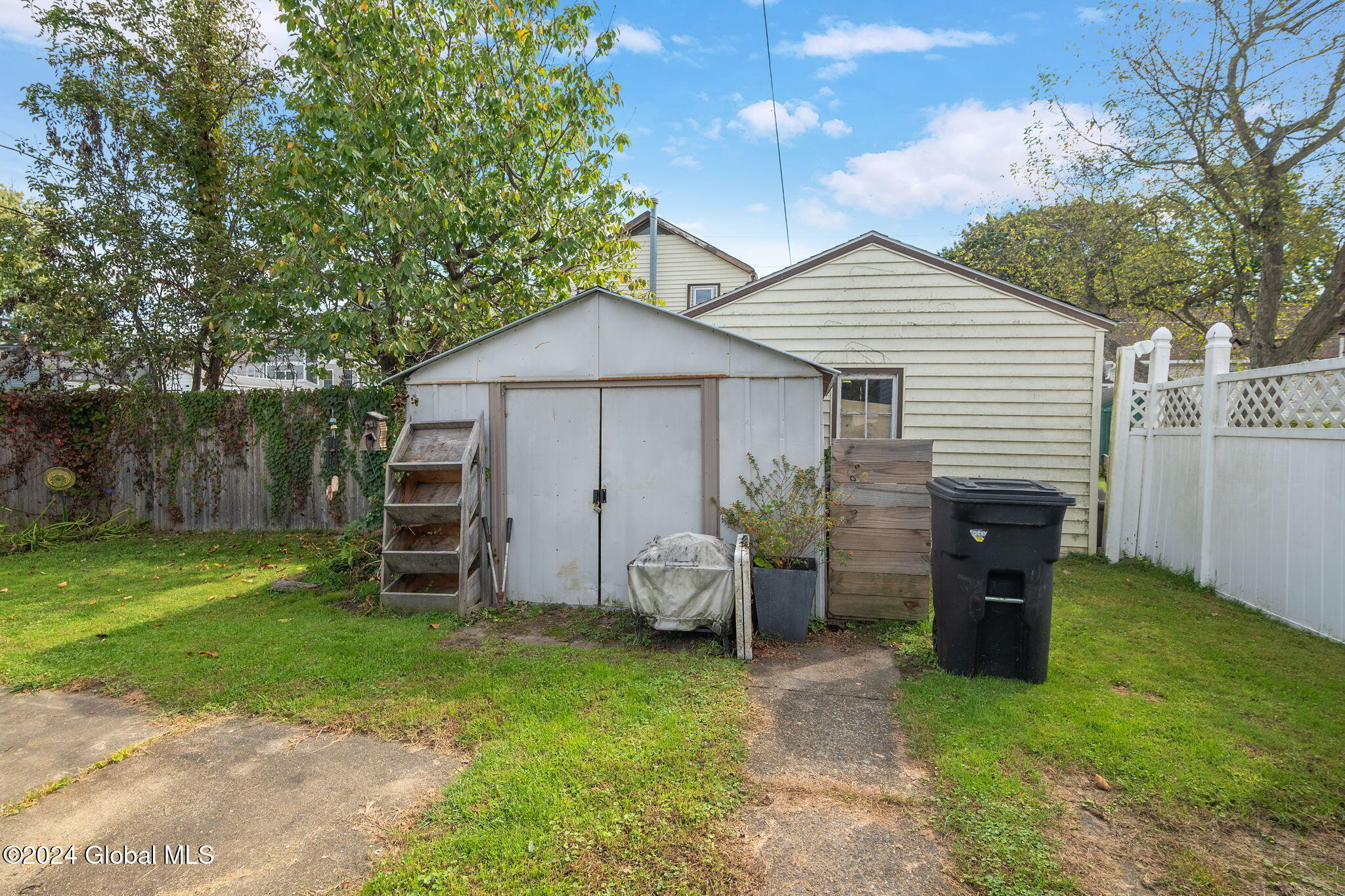 7 1st Street, Waterford, New York image 30