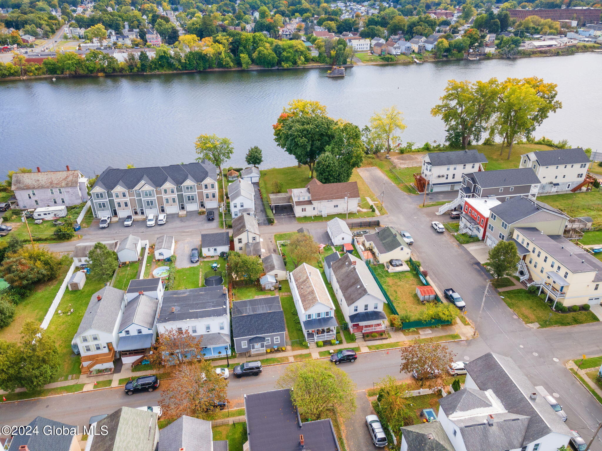 7 1st Street, Waterford, New York image 33