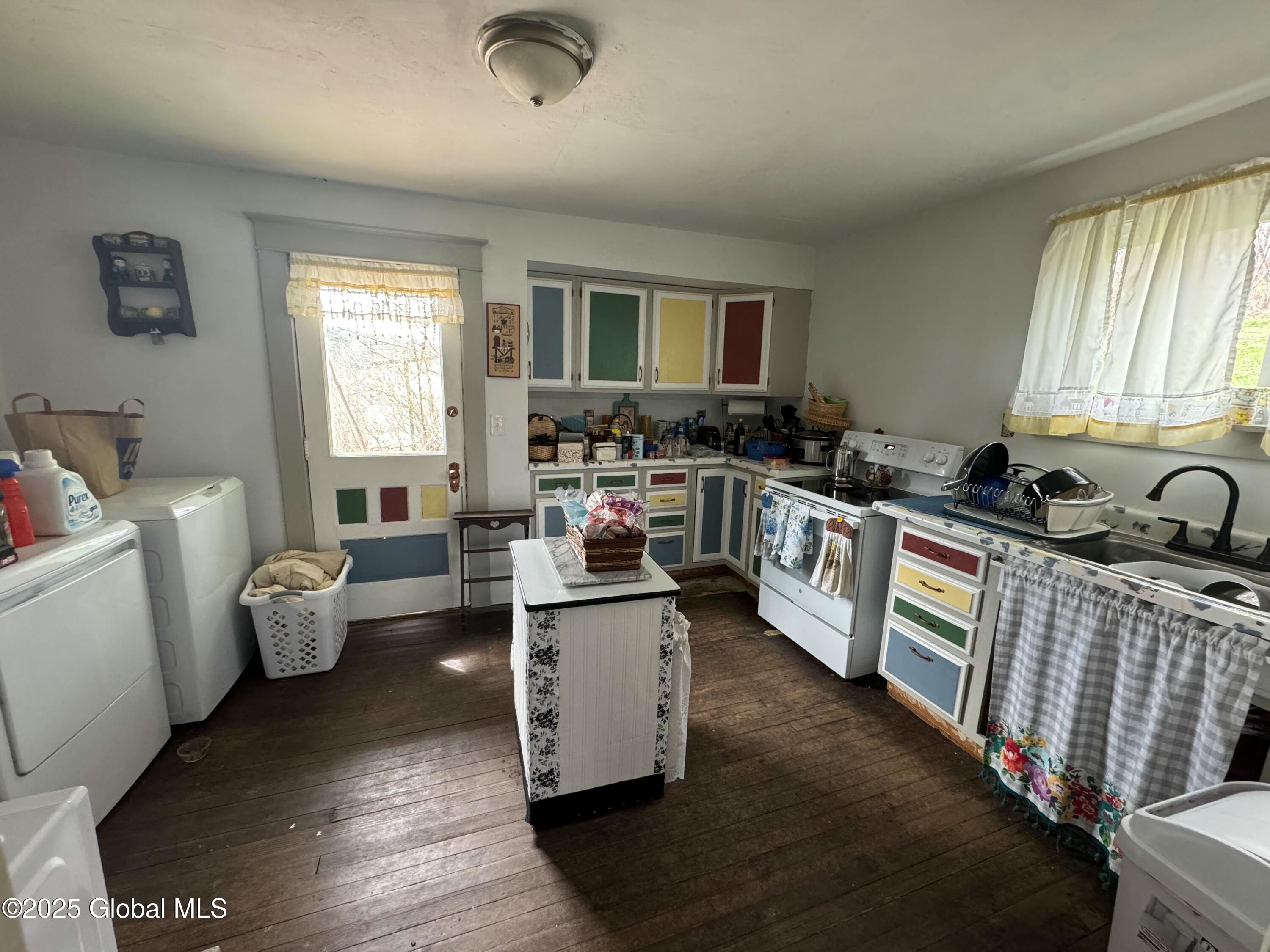 52B Reid Street, Fort Plain, New York image 3