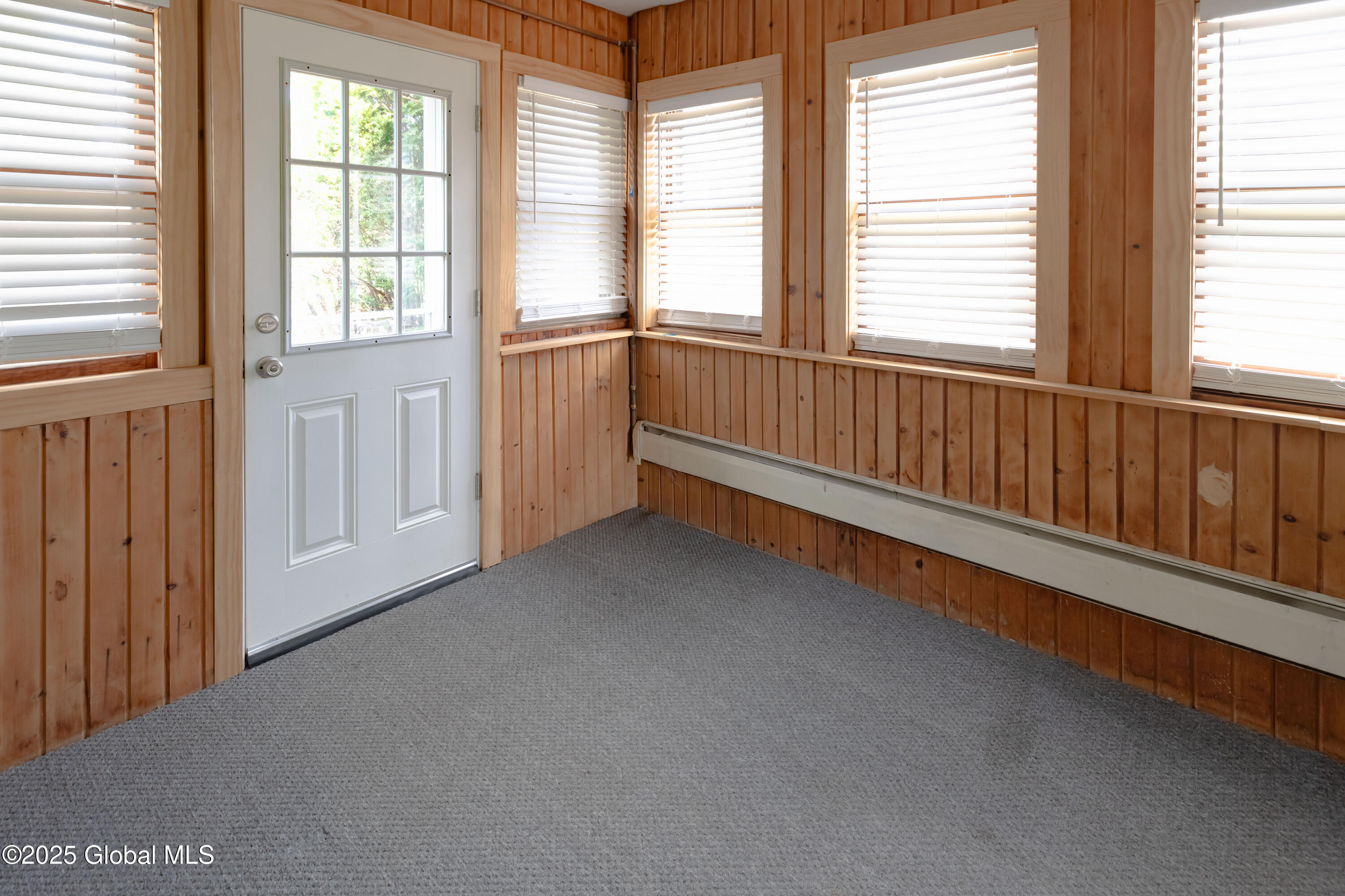 82 Creble Road, Selkirk, New York image 2