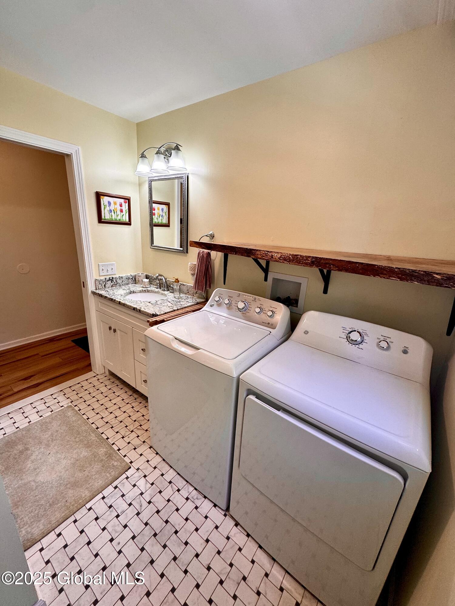 354 New Salem Road, Voorheesville, New York image 13