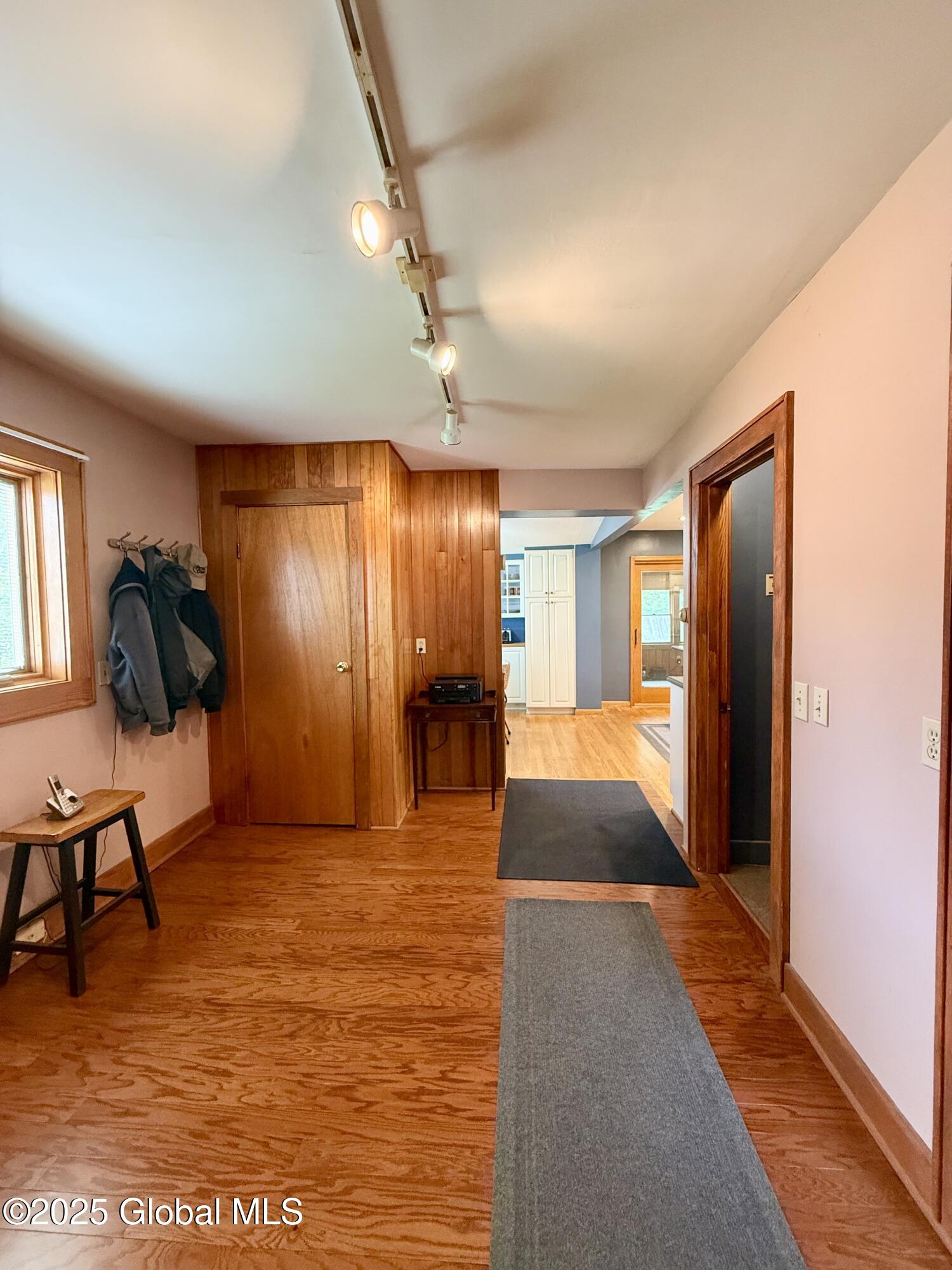 15 Park Place, Waterford, New York image 9