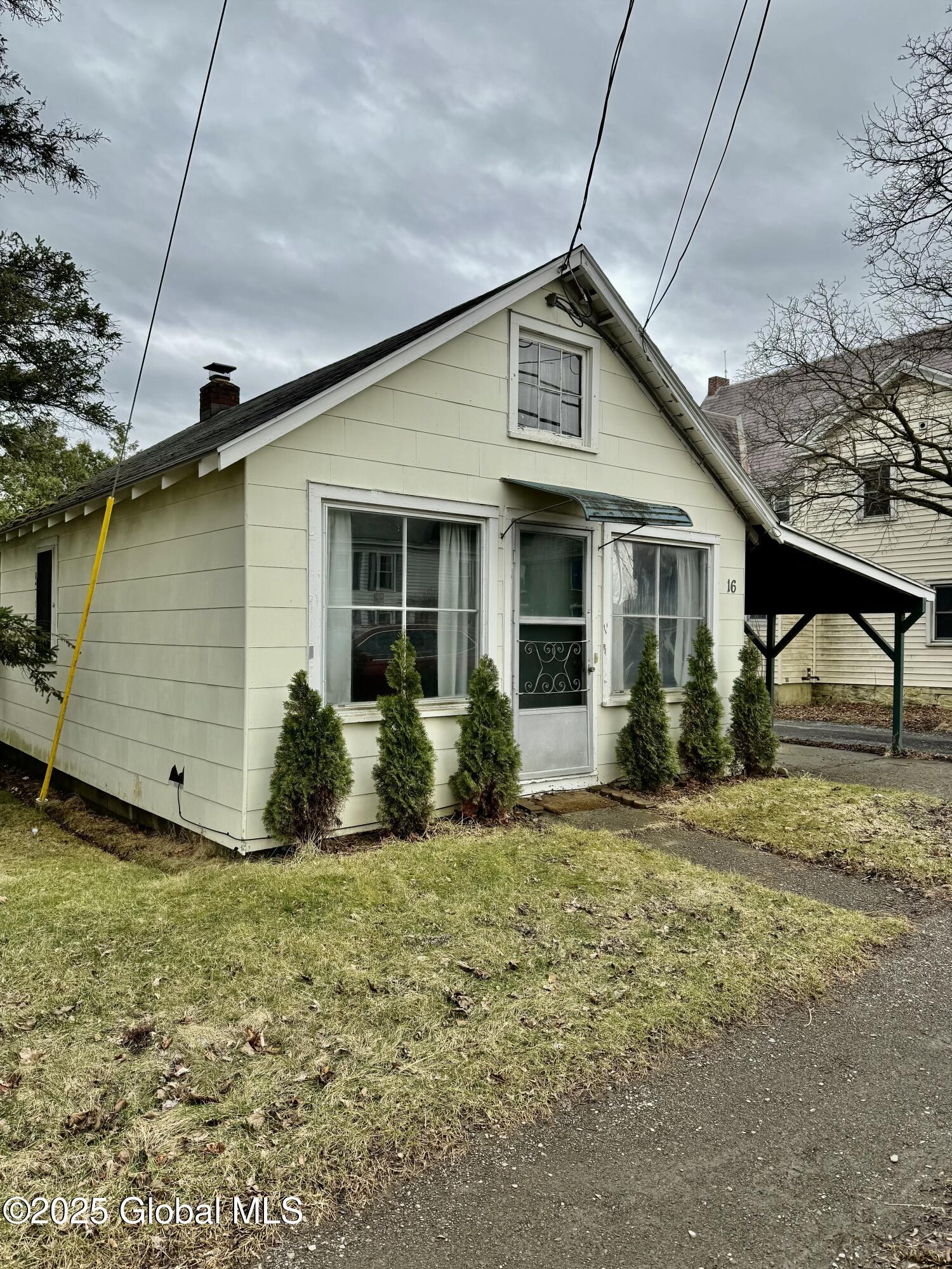 16 Sheridan Street, Argyle, New York image 1