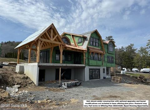 8 Capri Court Diamond Point NY 12824