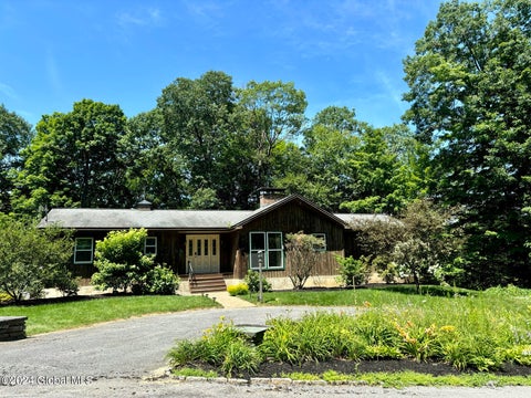 Homes For Rent - 41 Eureka Avenue<br/> Saratoga Springs, NY 12866