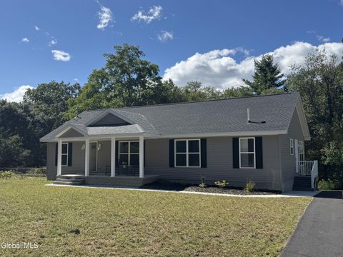 Photo of 152 Ingersoll Road, Saratoga Springs, NY 12866 (MLS # 202525457)