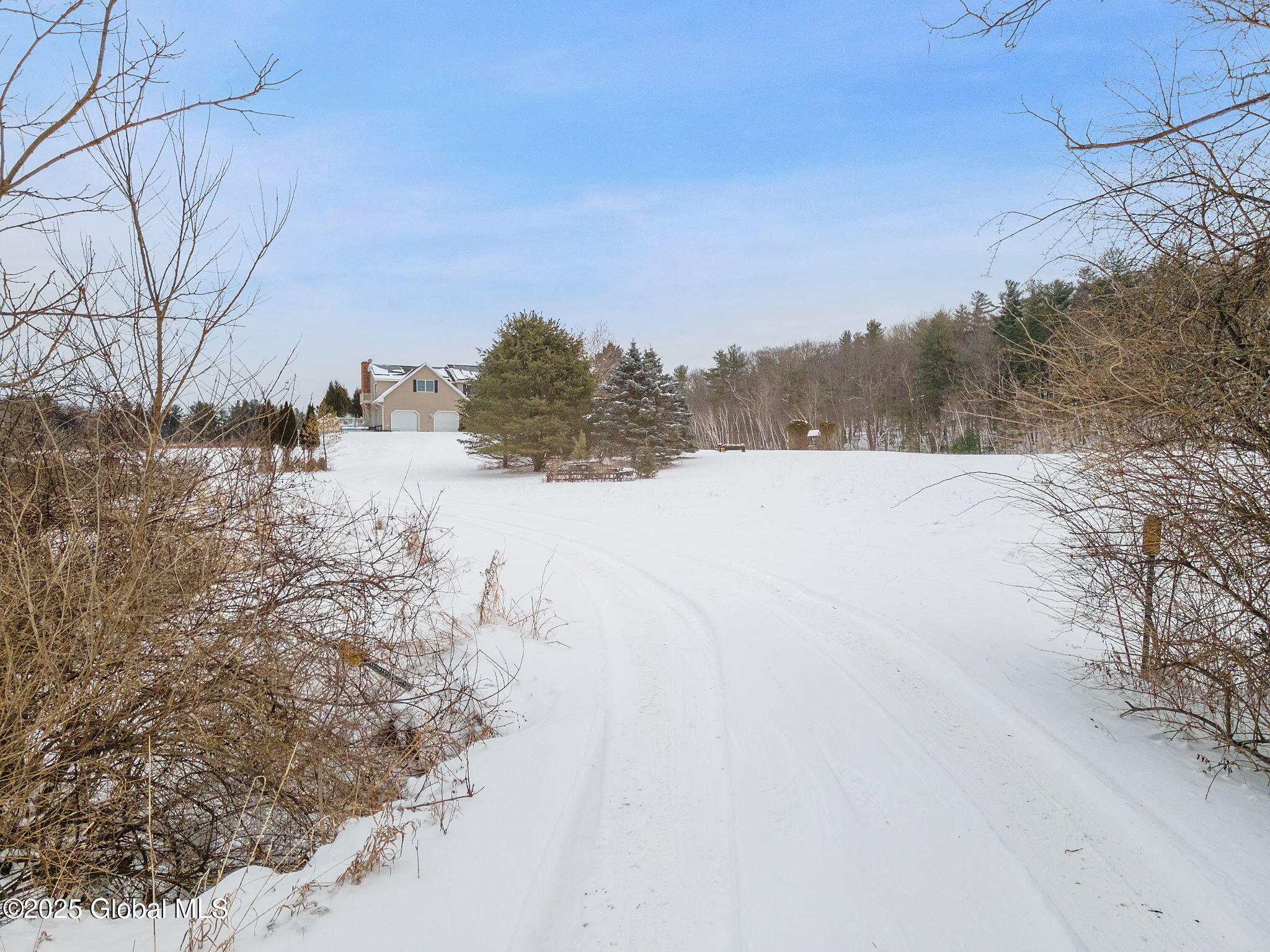 1872 Currybush Road, Schenectady, New York image 4