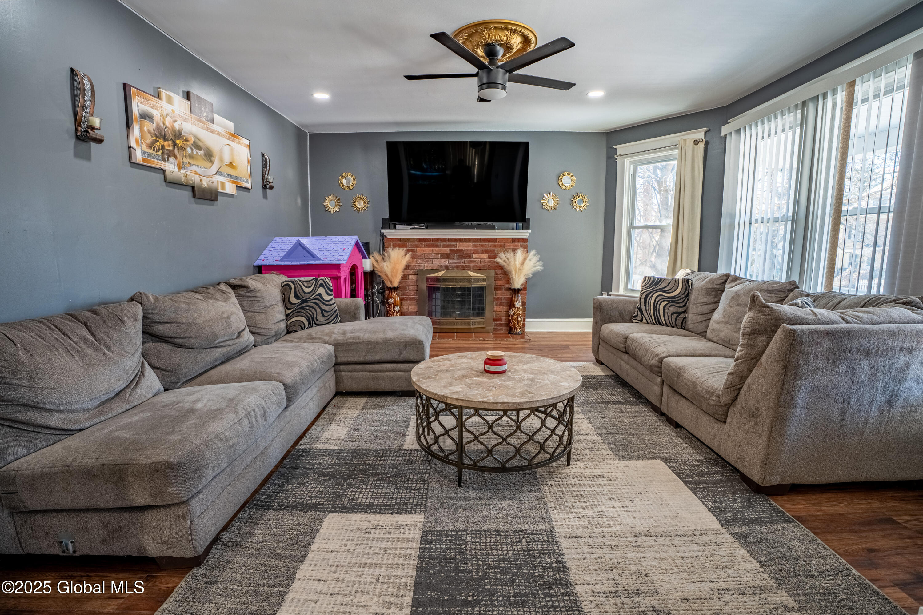 818 Bedford Road, Schenectady, New York image 4